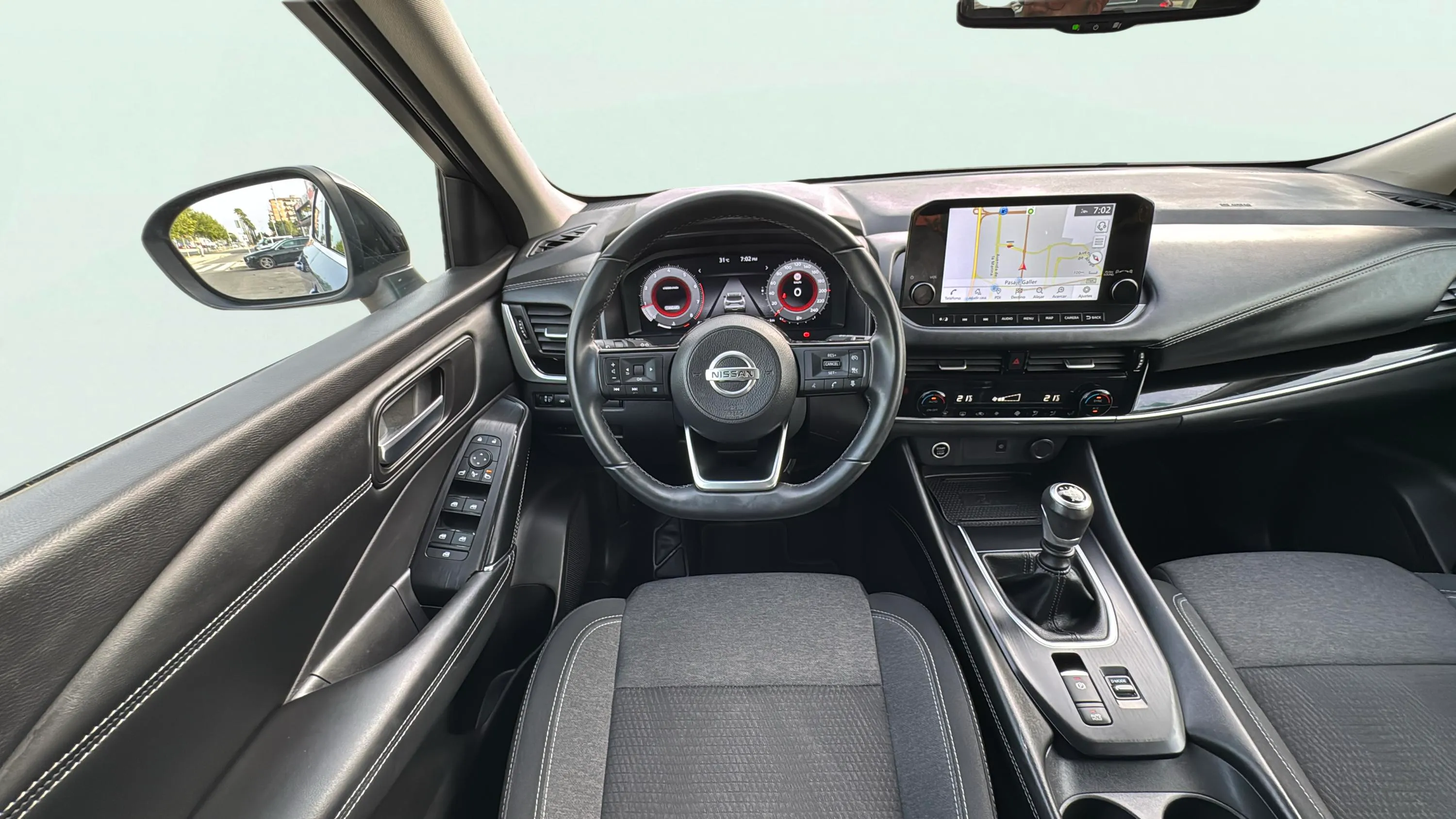 Nissan Qashqai DIG-T N-Connecta - foto 10