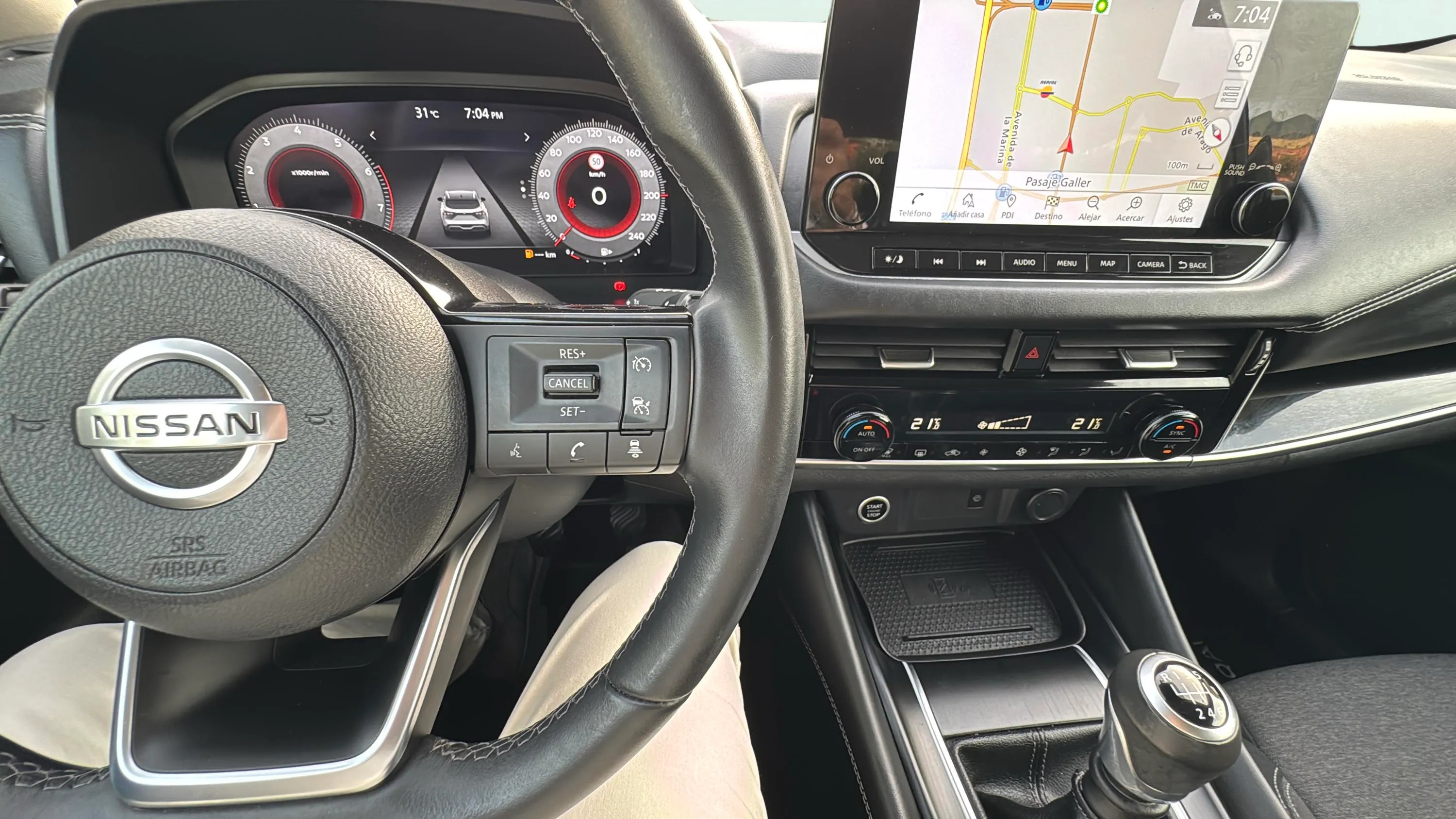 Nissan Qashqai DIG-T N-Connecta - foto 21