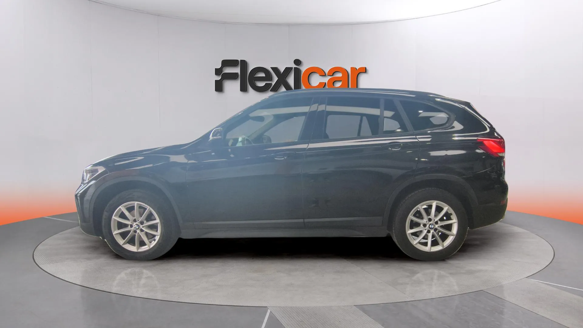 BMW X1 sDrive18d - foto 5