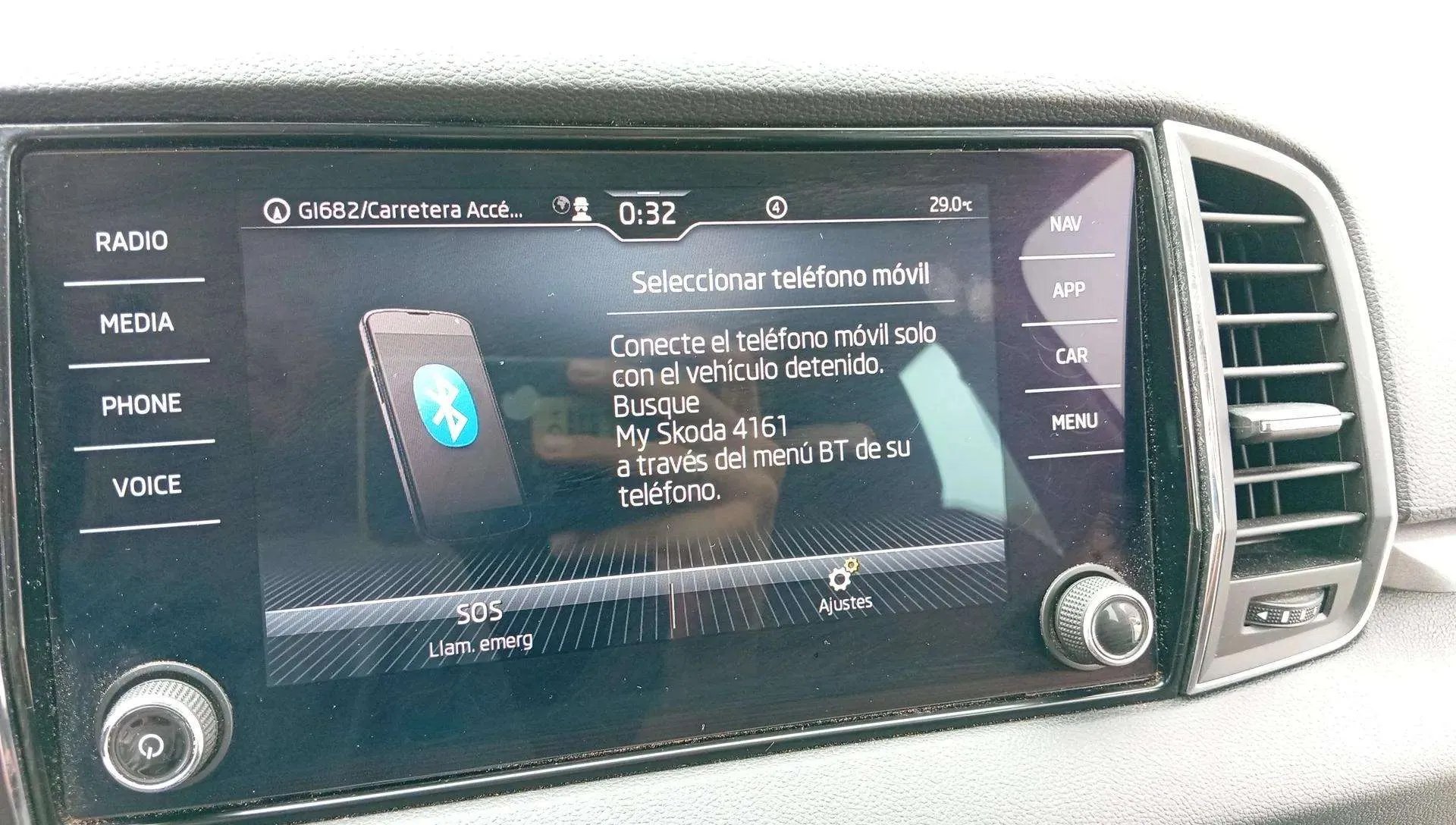 Škoda Karoq 2.0 TDI DSG 4x4 Ambition - foto 15