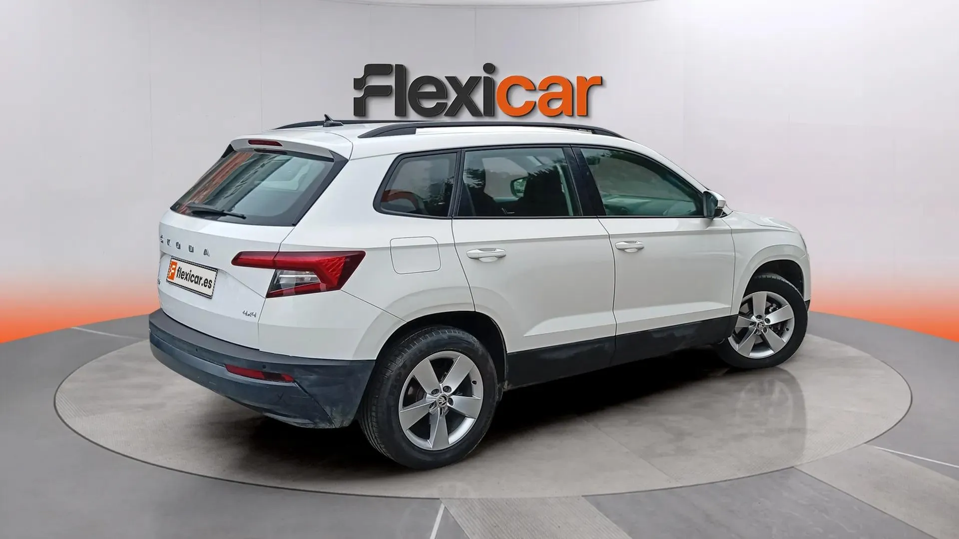 Škoda Karoq 2.0 TDI DSG 4x4 Ambition - foto 7