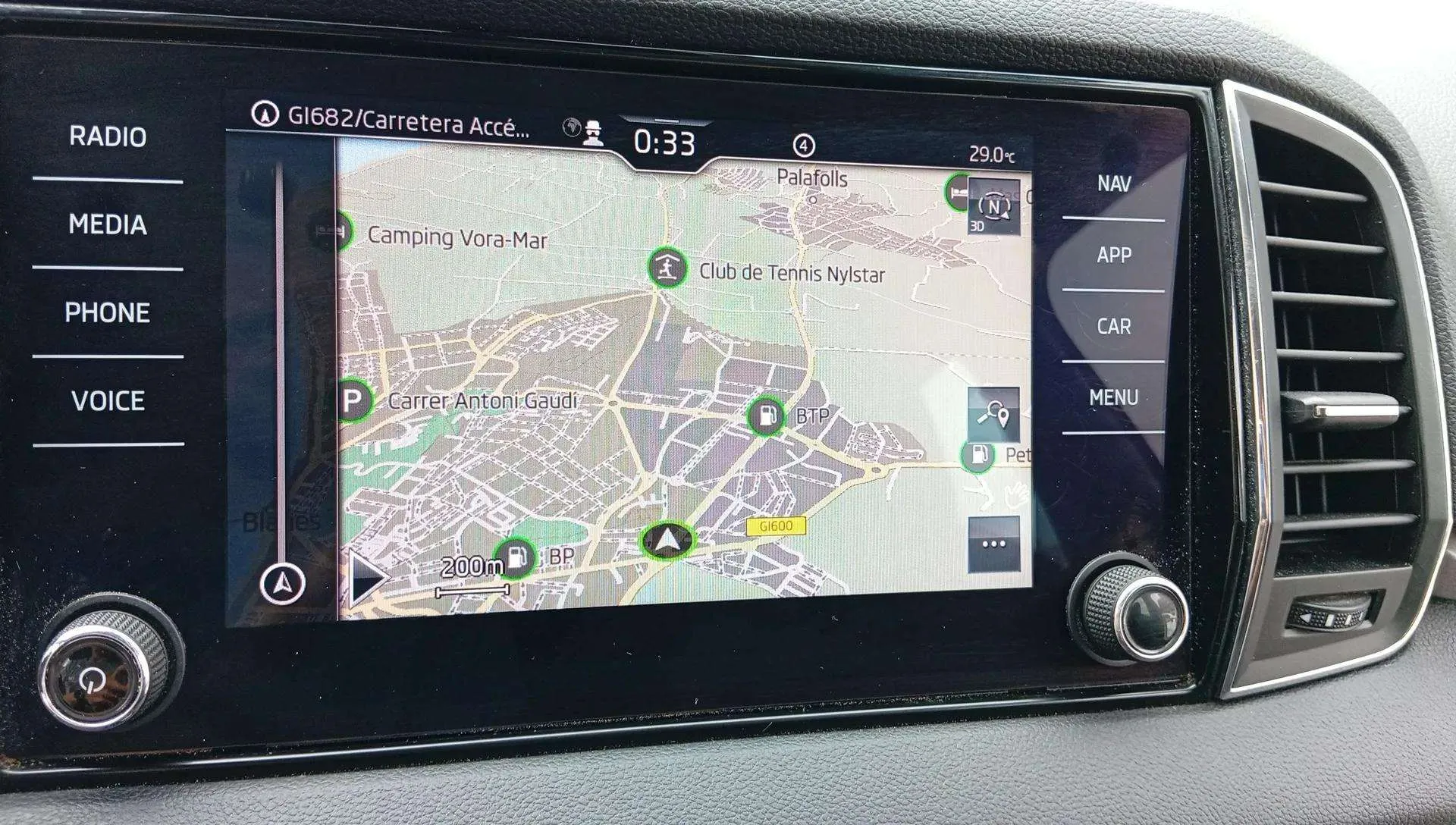 Škoda Karoq 2.0 TDI DSG 4x4 Ambition - foto 19