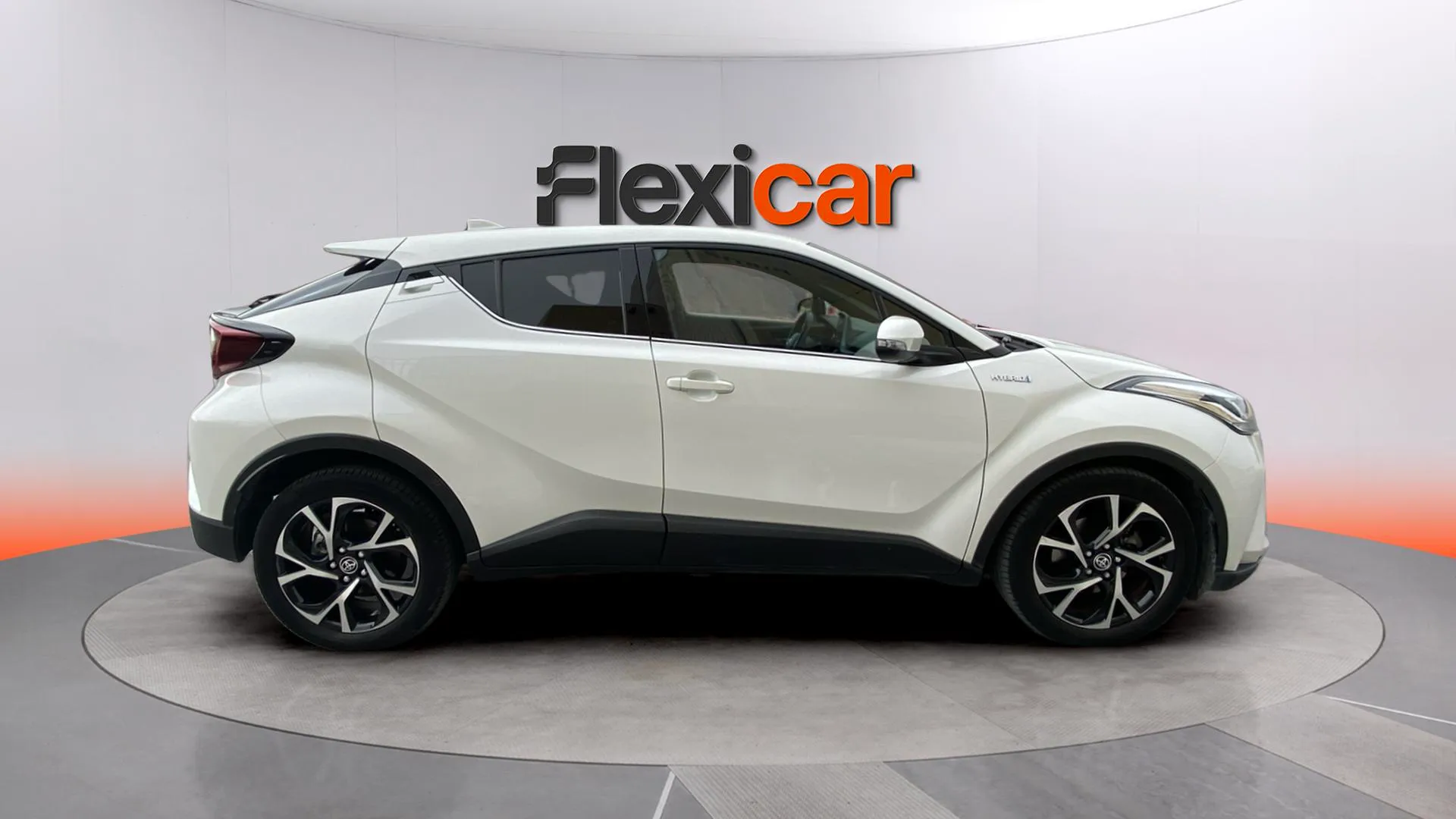 Toyota C-HR 1.8 125H Advance - foto 8
