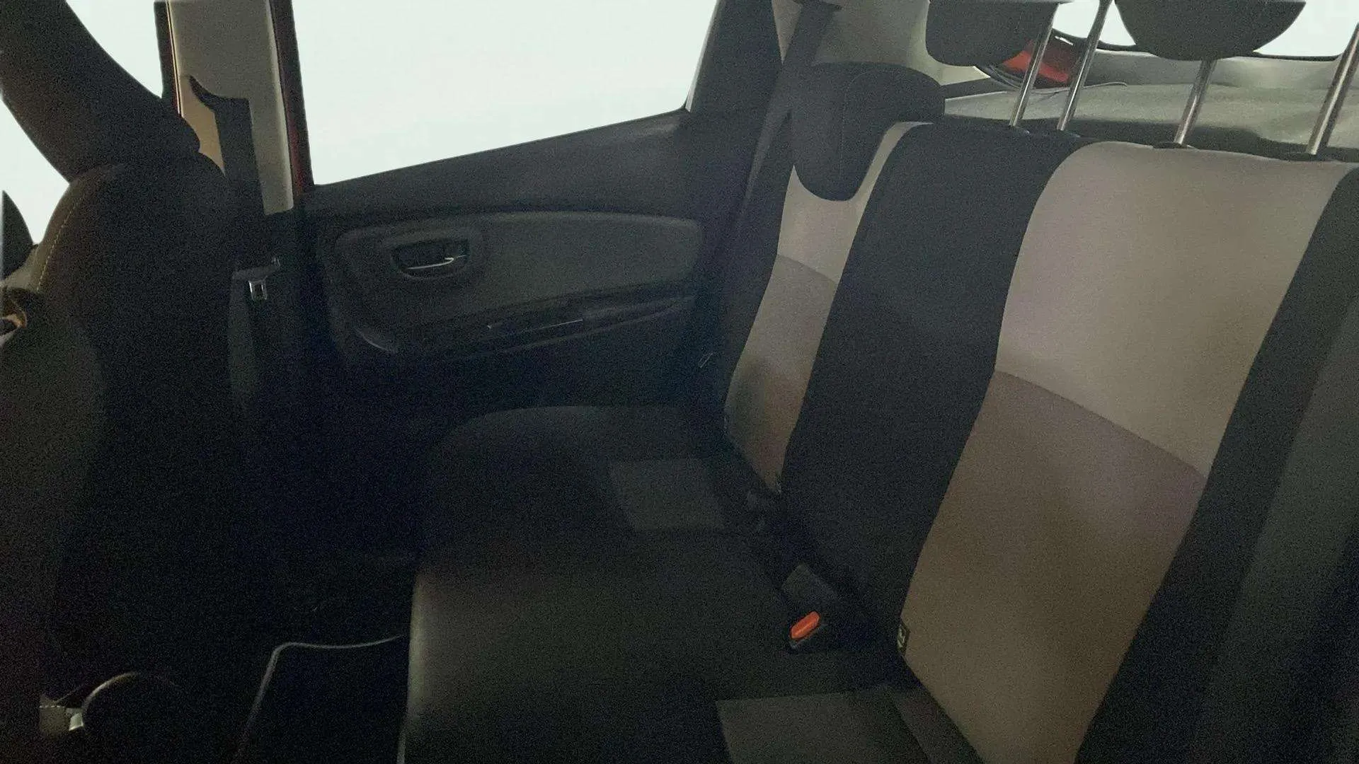 Toyota Yaris 1.5 Hybrid Active - foto 20
