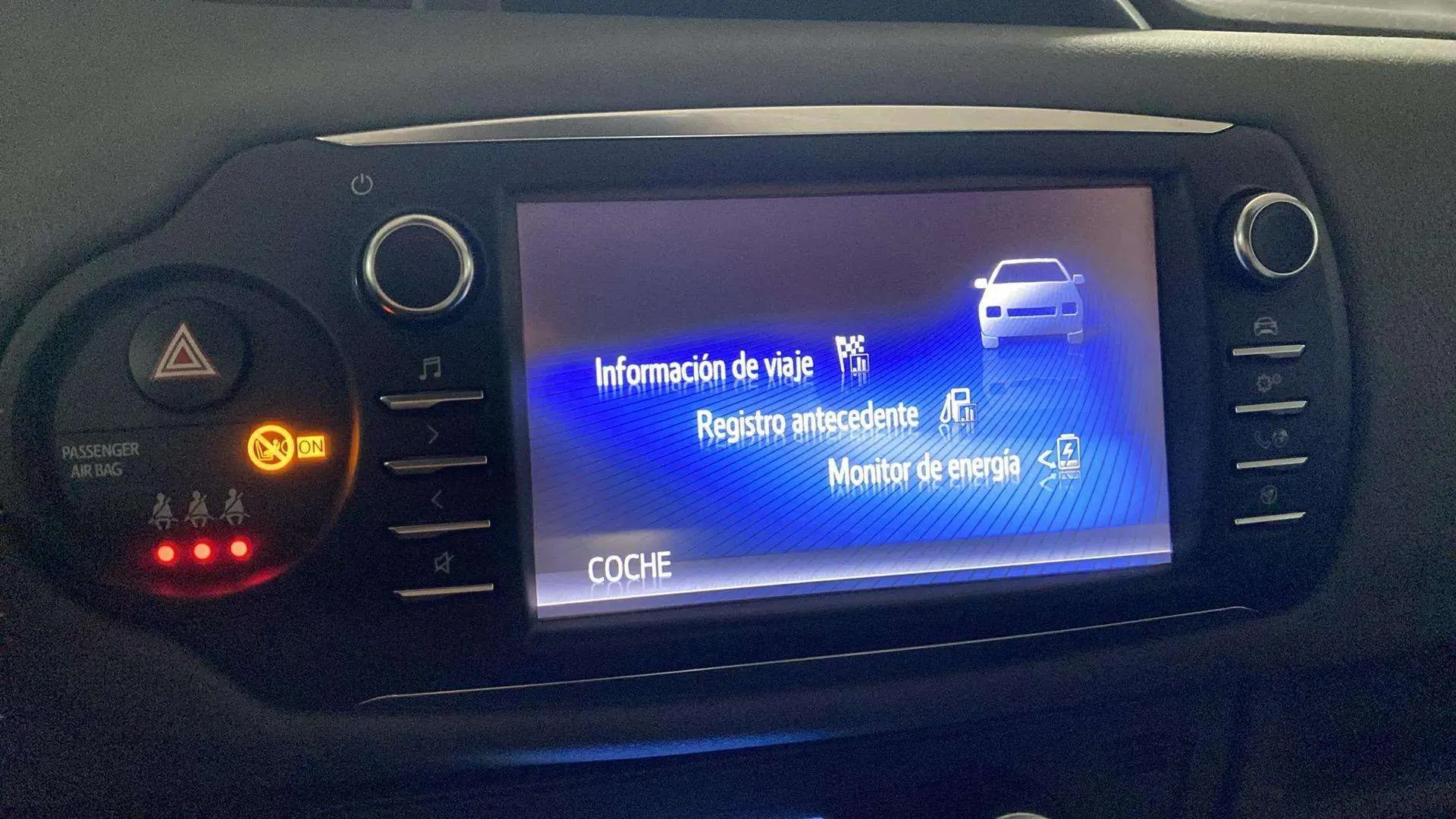 Toyota Yaris 1.5 Hybrid Active - foto 12