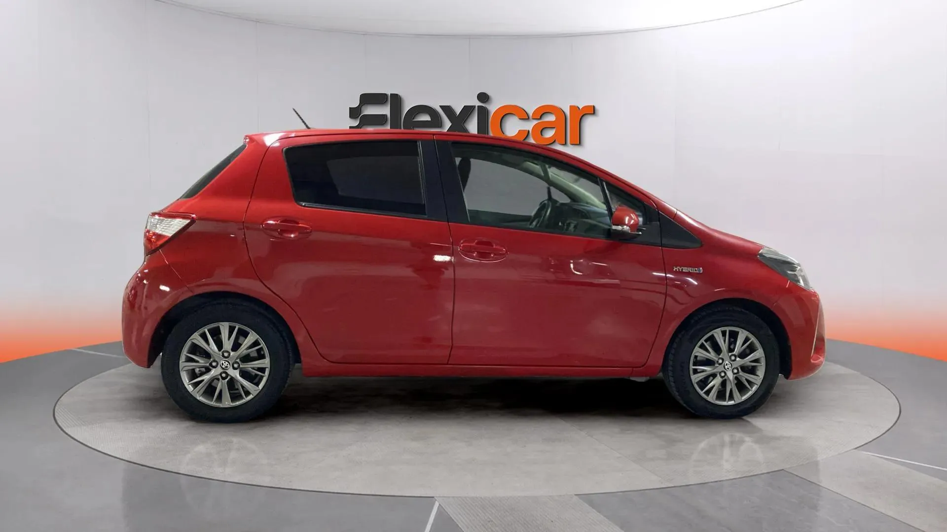 Toyota Yaris 1.5 Hybrid Active - foto 7