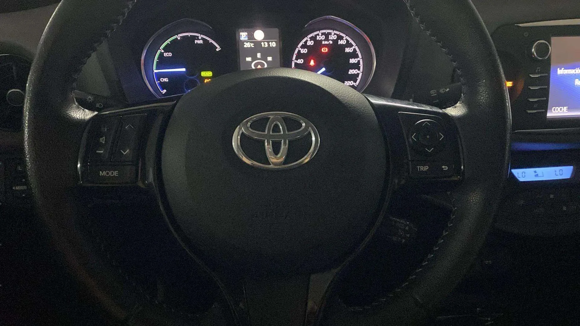 Toyota Yaris 1.5 Hybrid Active - foto 9