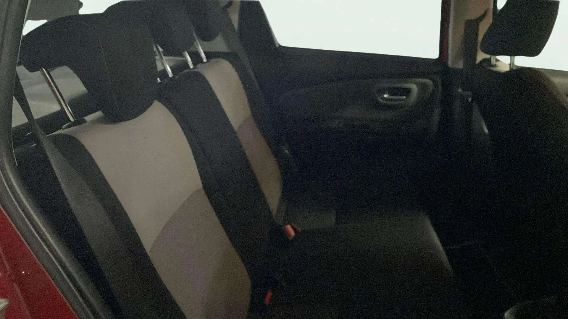 Toyota Yaris 1.5 Hybrid Active - foto 21