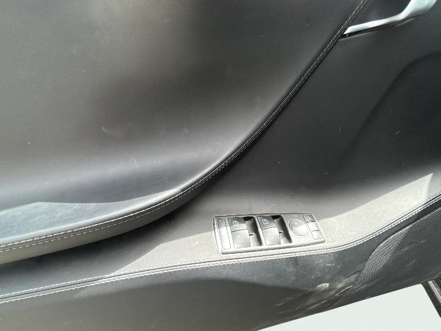 Tesla Model S 75 Business Economy - foto 18
