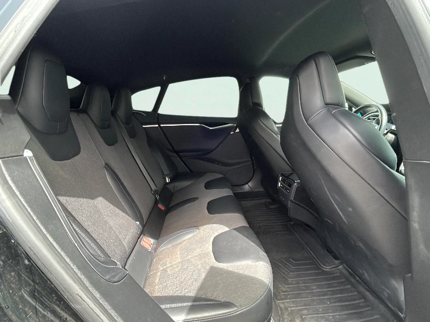Tesla Model S 75 Business Economy - foto 16