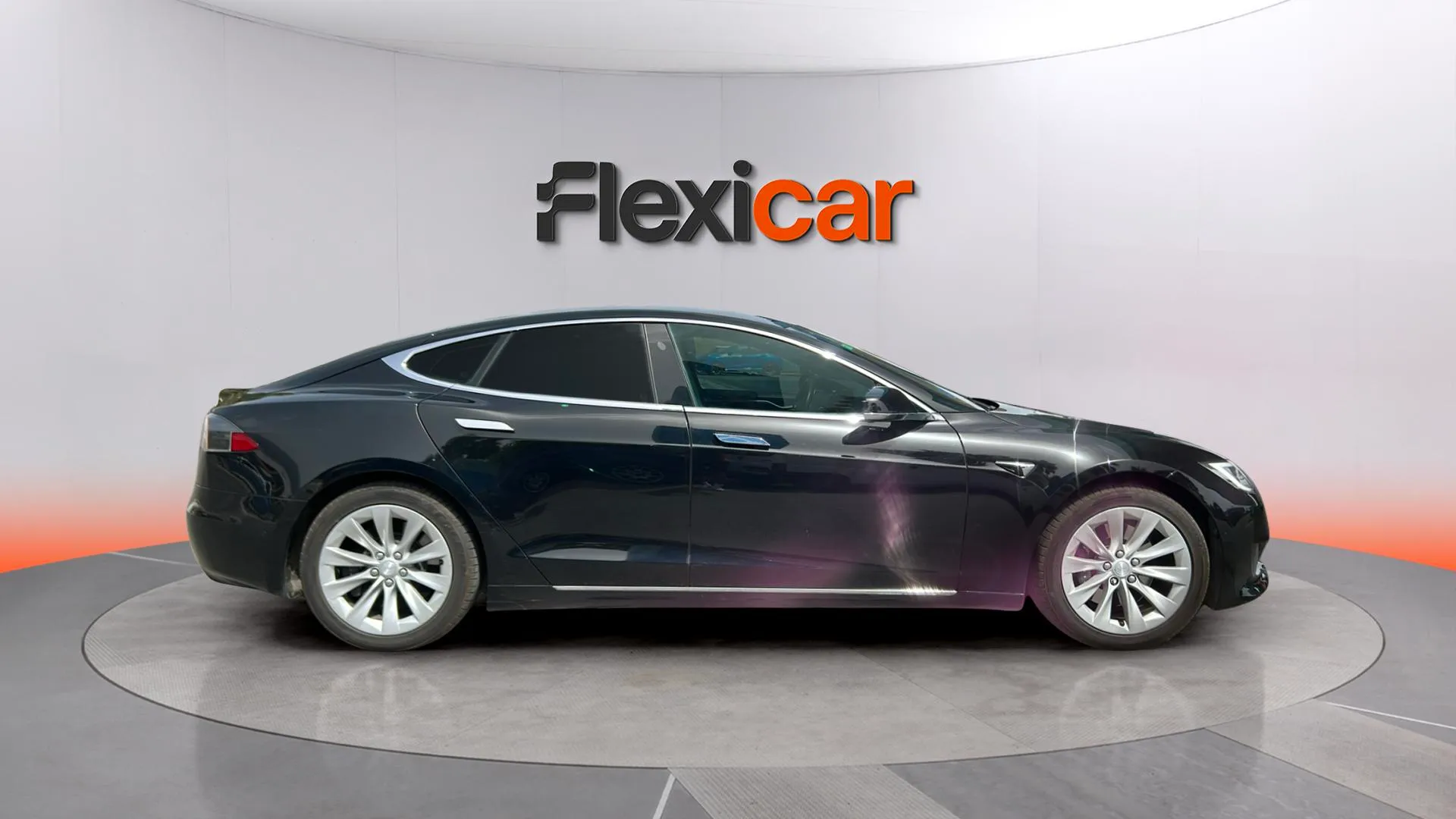 Tesla Model S 75 Business Economy - foto 8