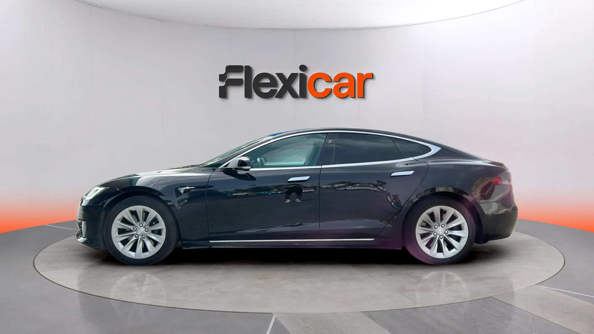 Tesla Model S 75 Business Economy - foto 4