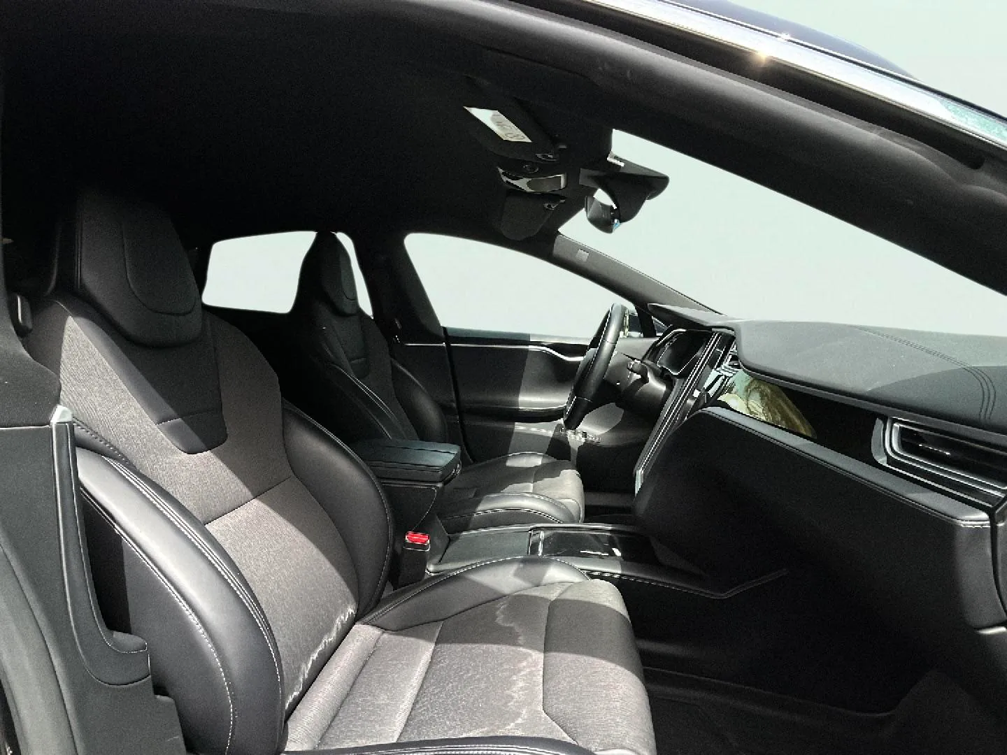 Tesla Model S 75 Business Economy - foto 15