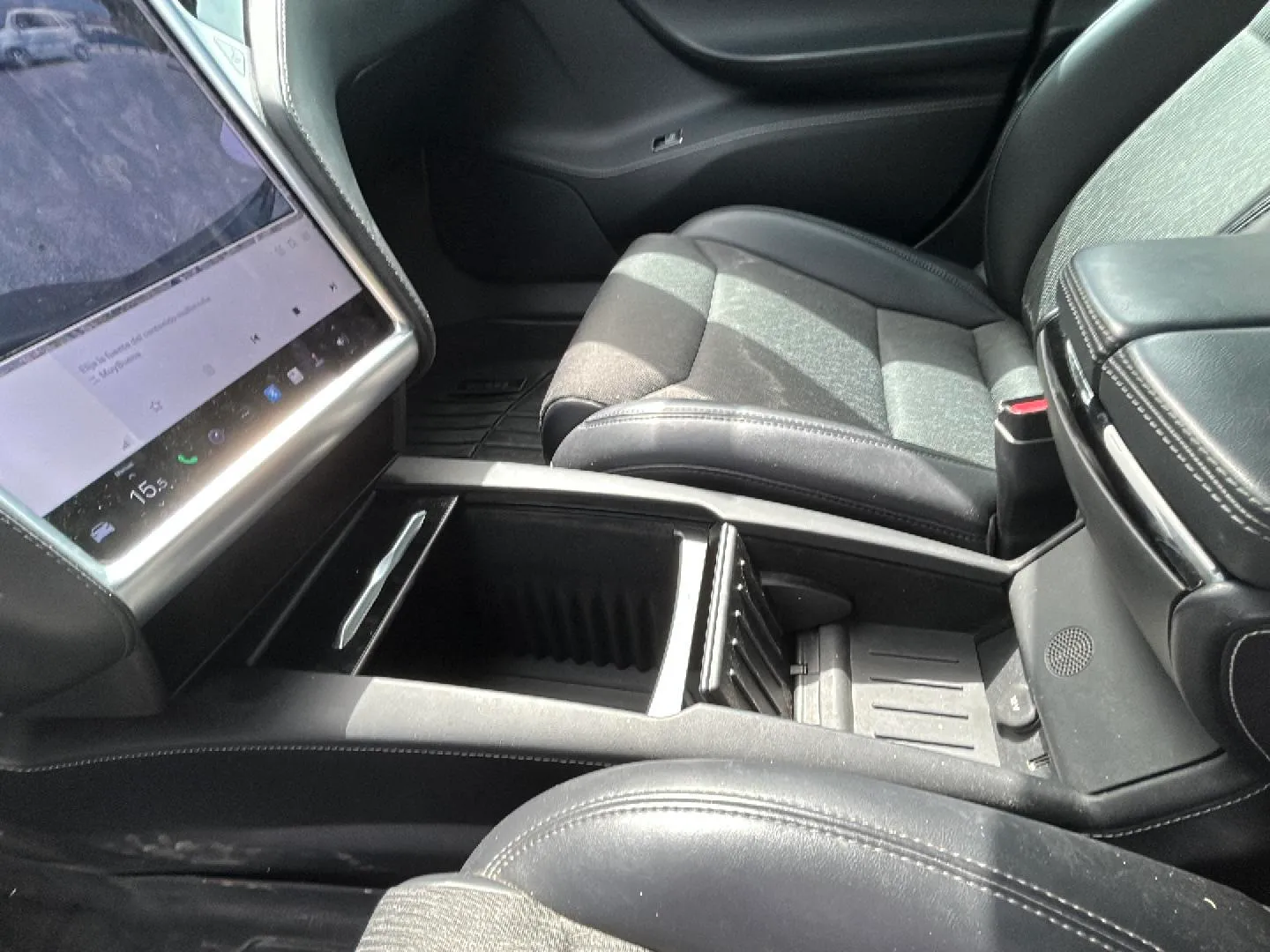 Tesla Model S 75 Business Economy - foto 28