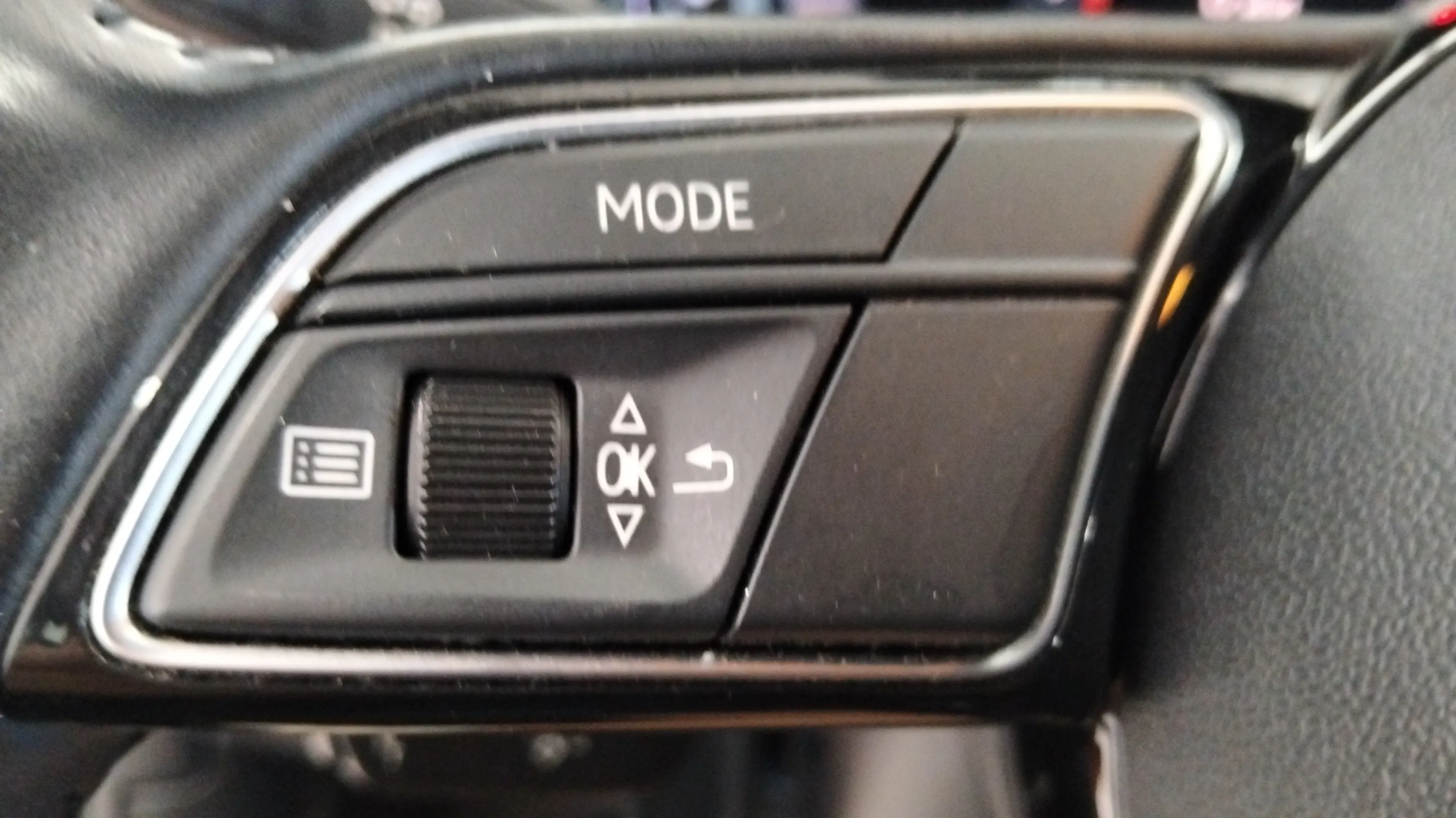 Audi A1 Sportback Advanced 25 TFSI - foto 21
