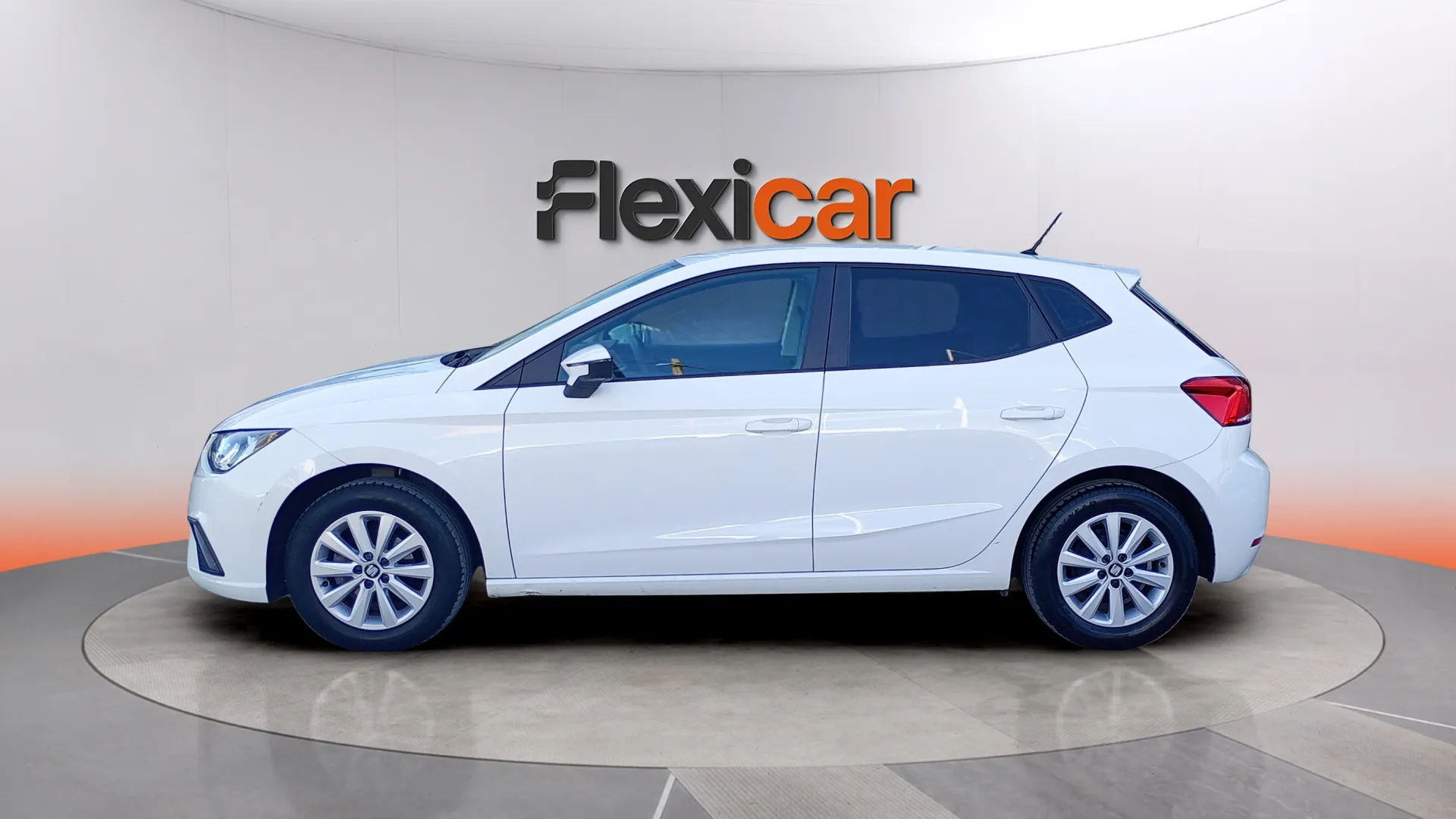 SEAT Ibiza 1.0 EcoTSI Reference - foto 6