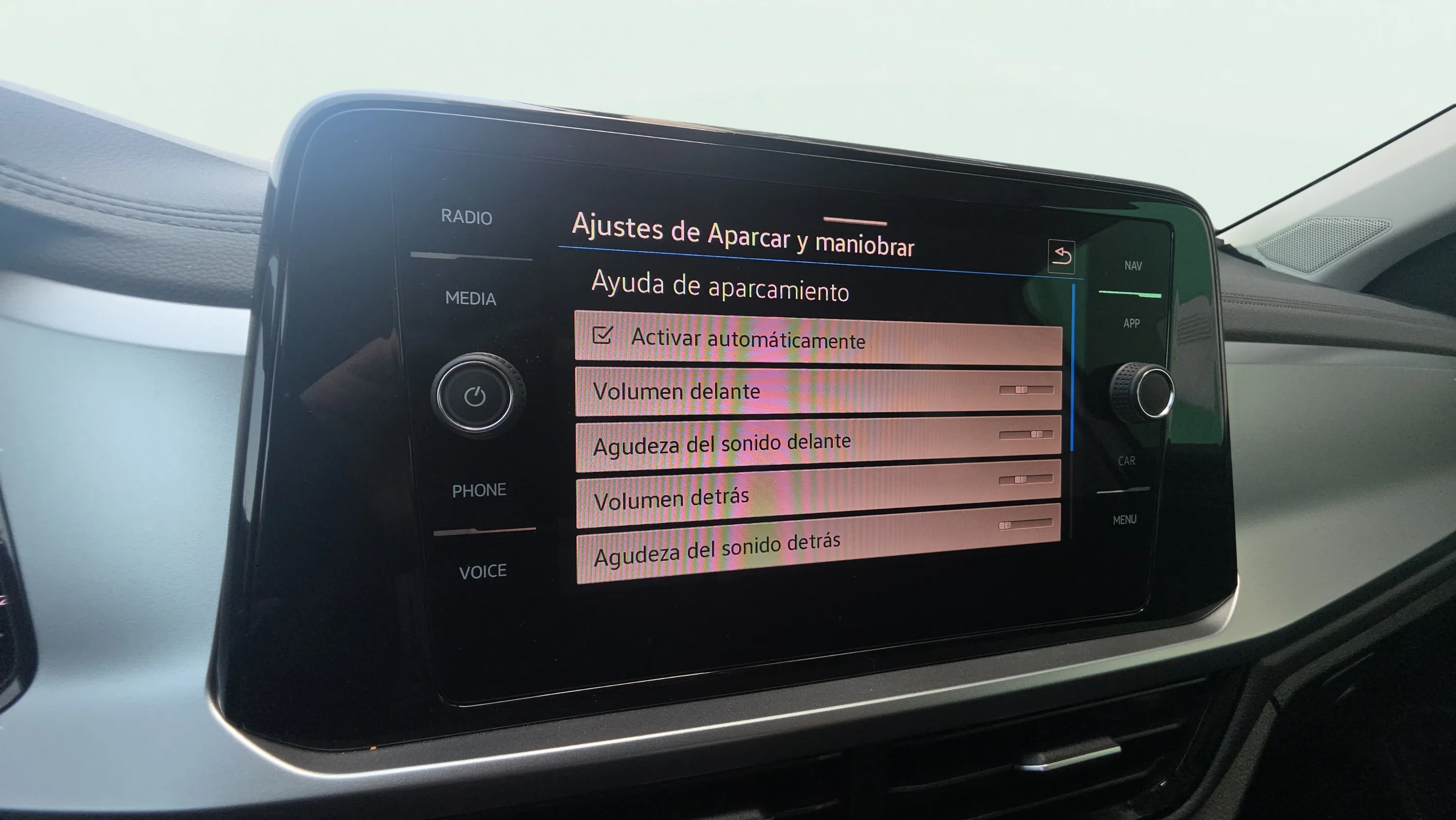 Volkswagen T-Roc "Más" 1.0 TSI - foto 27