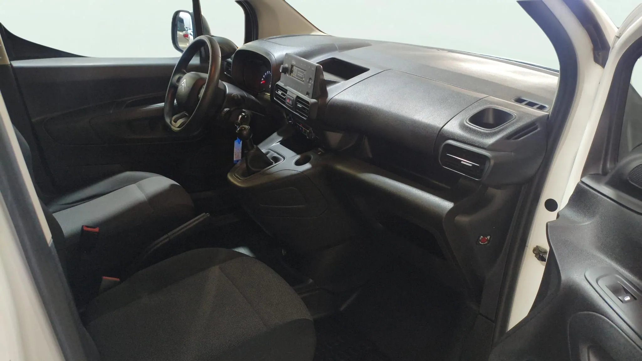 Citroën Berlingo Talla M - foto 17