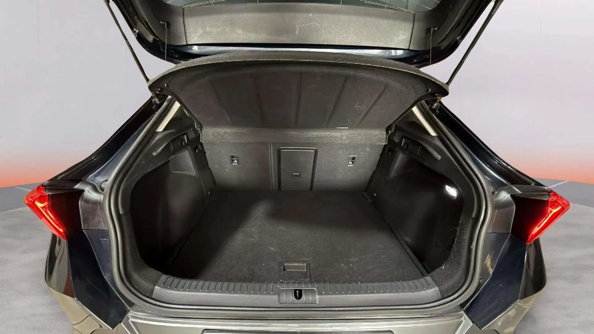 Cupra Formentor 1.5 TSI DSG - foto 15