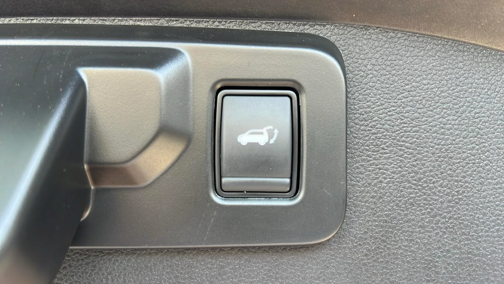 Renault Austral Iconic E-Tech Full Hybrid - foto 21