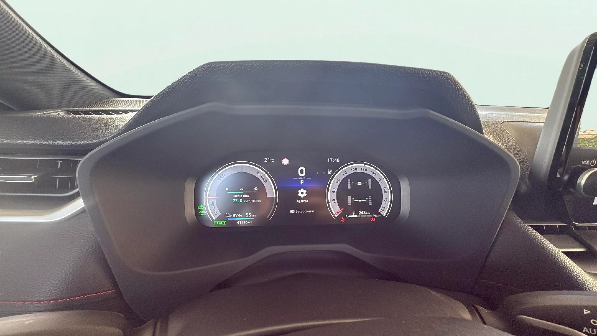 Suzuki Across 2.5 PHEV 4WD - foto 10