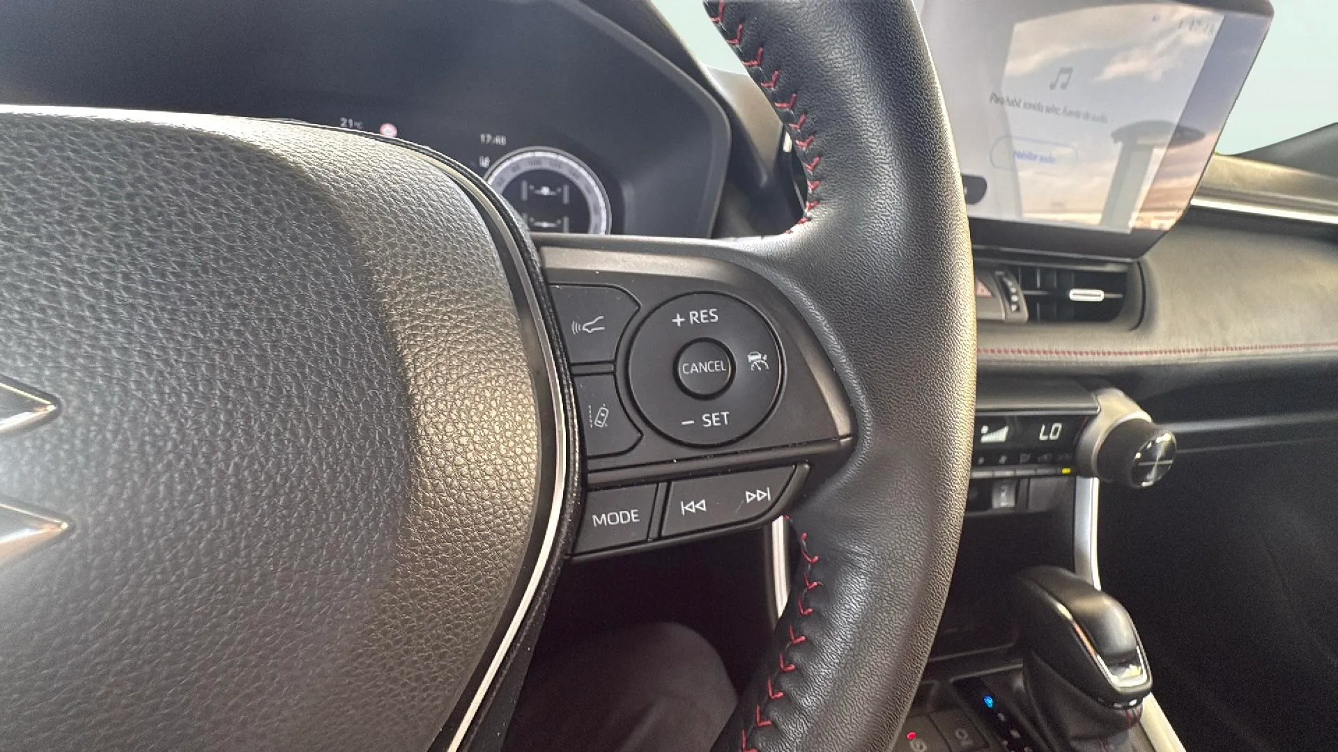 Suzuki Across 2.5 PHEV 4WD - foto 12