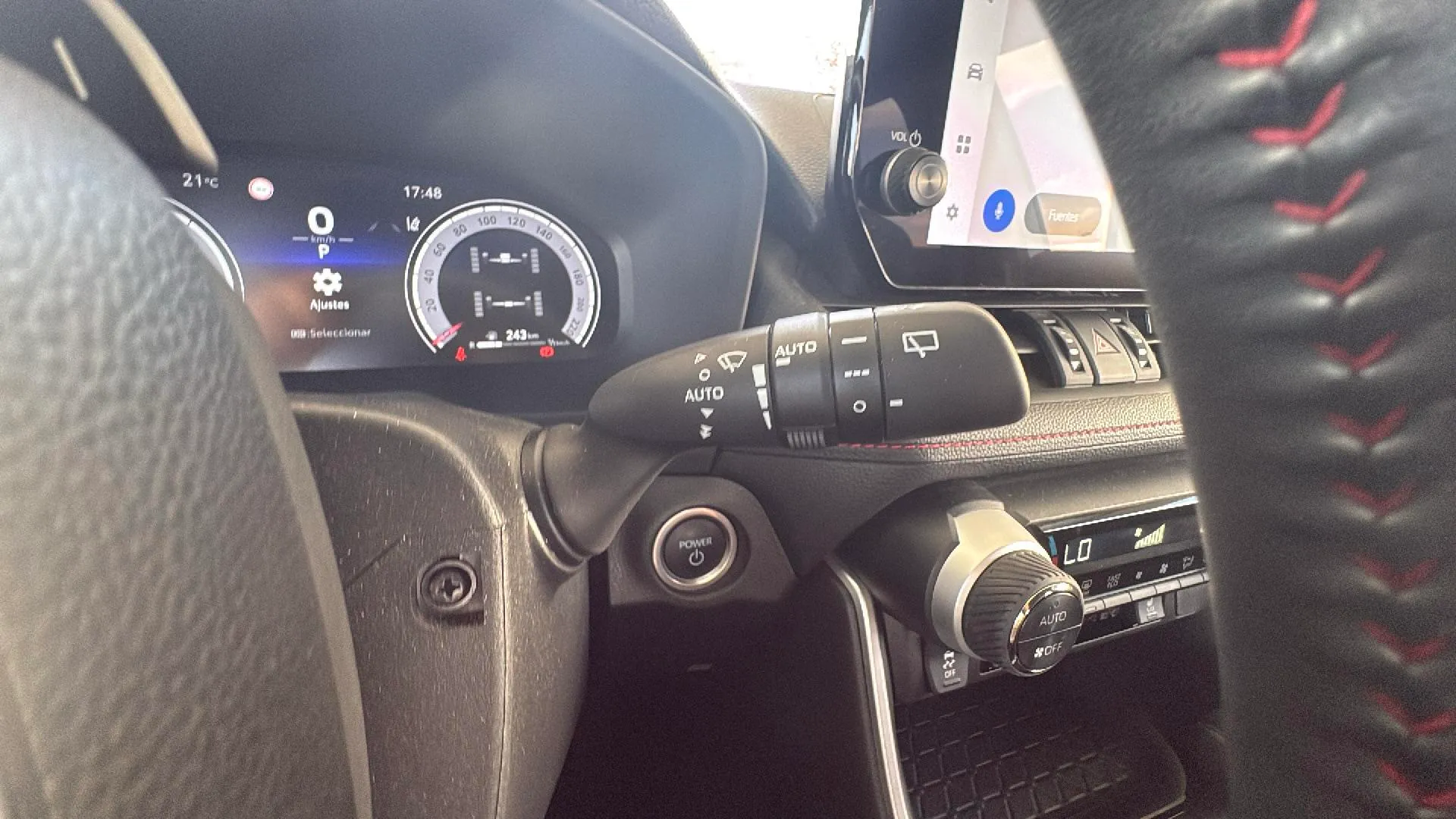 Suzuki Across 2.5 PHEV 4WD - foto 14