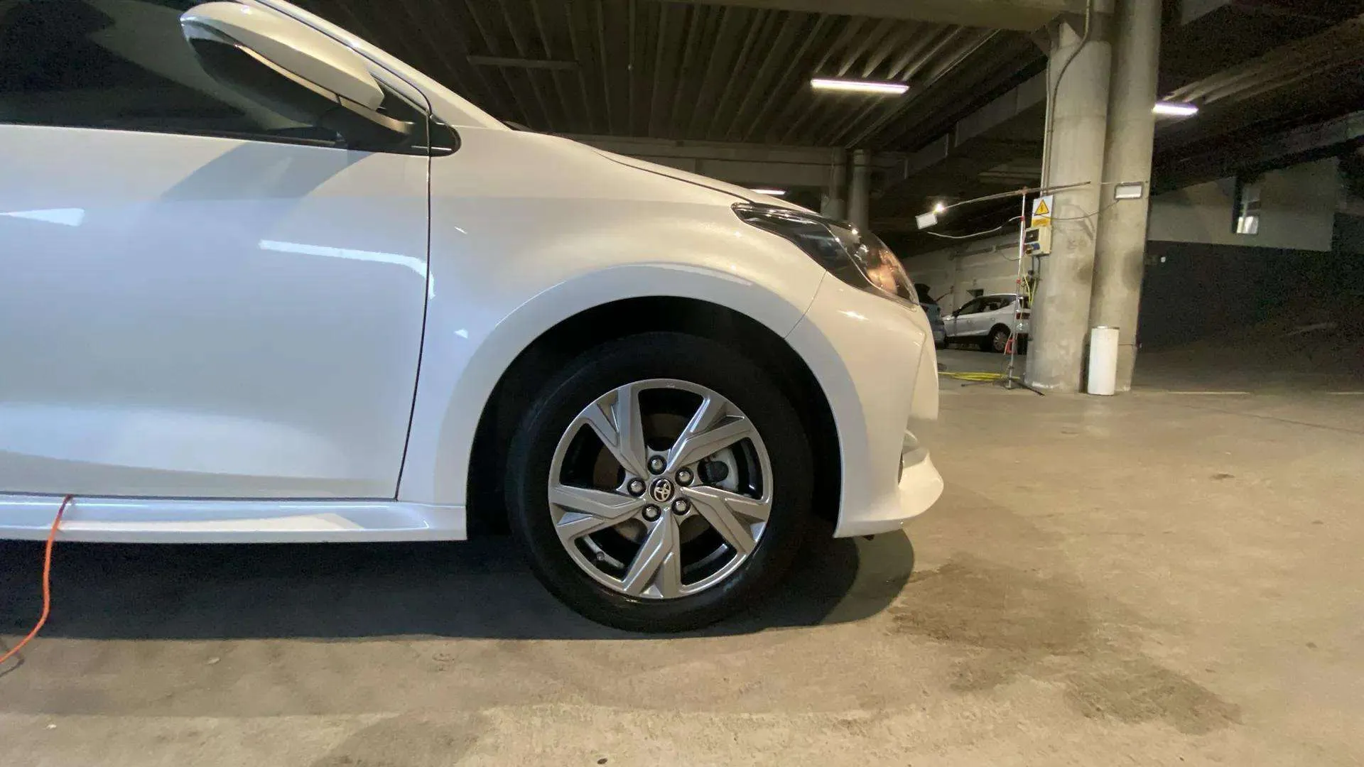 Toyota Yaris 1.5 120H Active Plus - foto 13