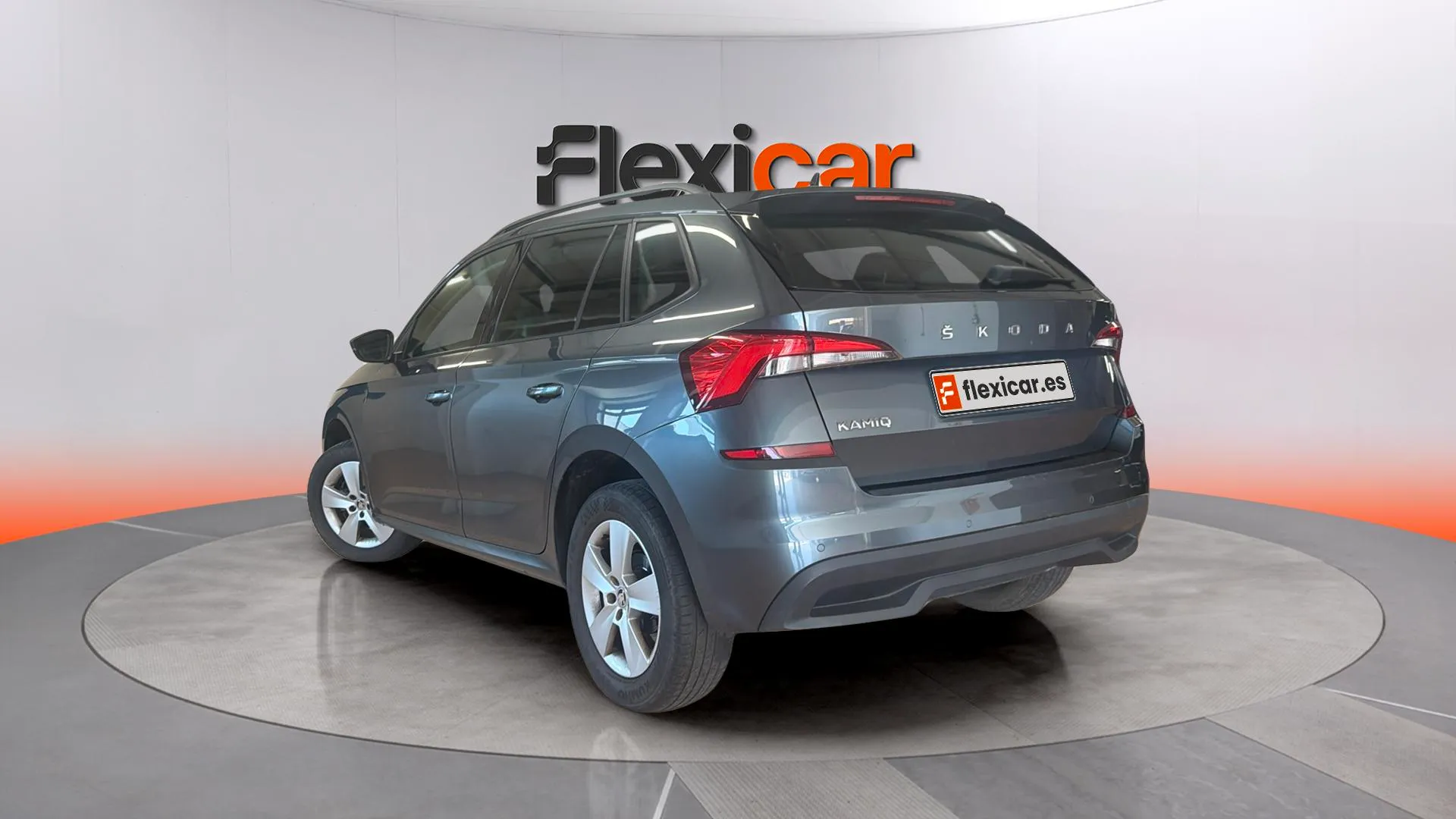 Škoda Kamiq 1.0 TSI Active - foto 3