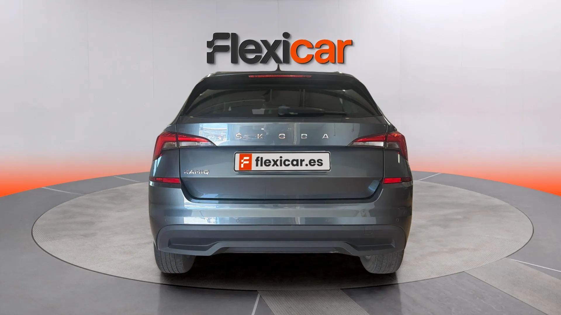Škoda Kamiq 1.0 TSI Active - foto 2