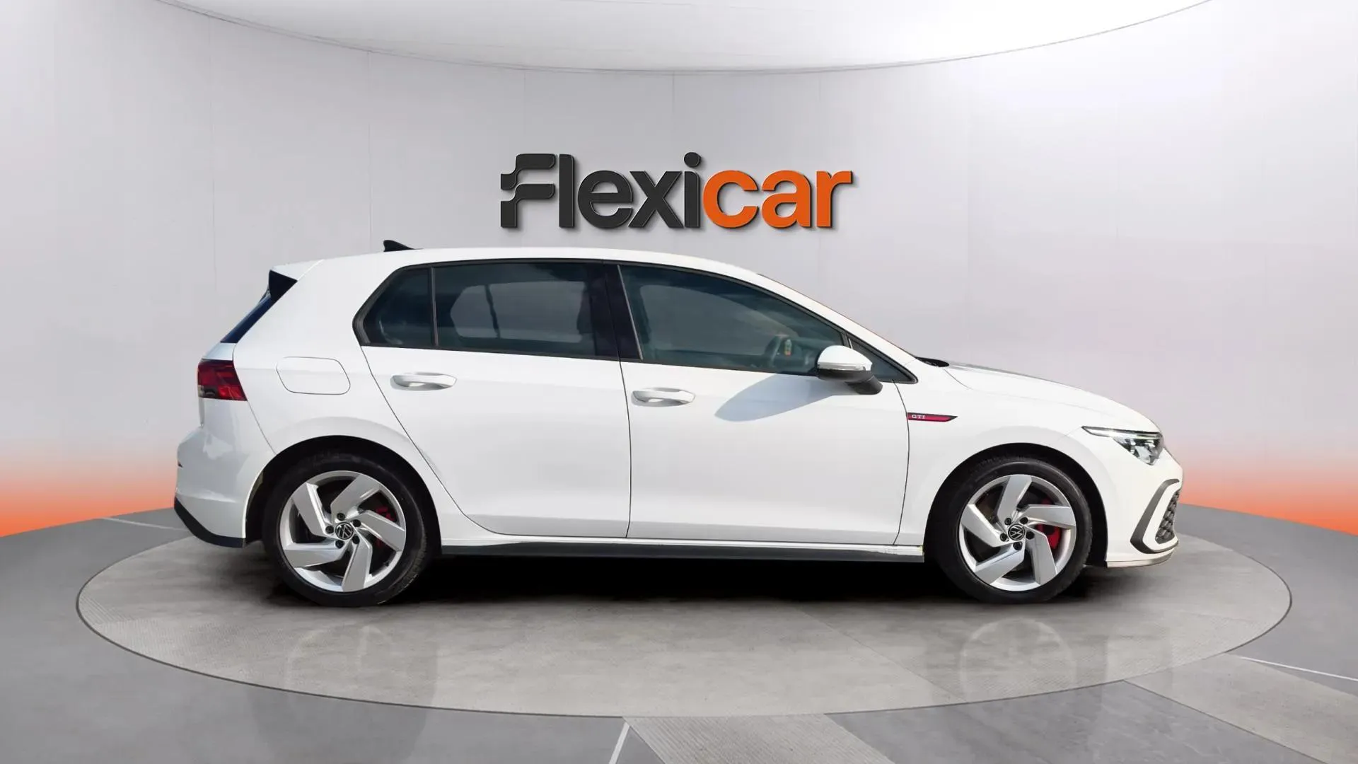 Volkswagen Golf GTI 2.0 TSI DSG - foto 10