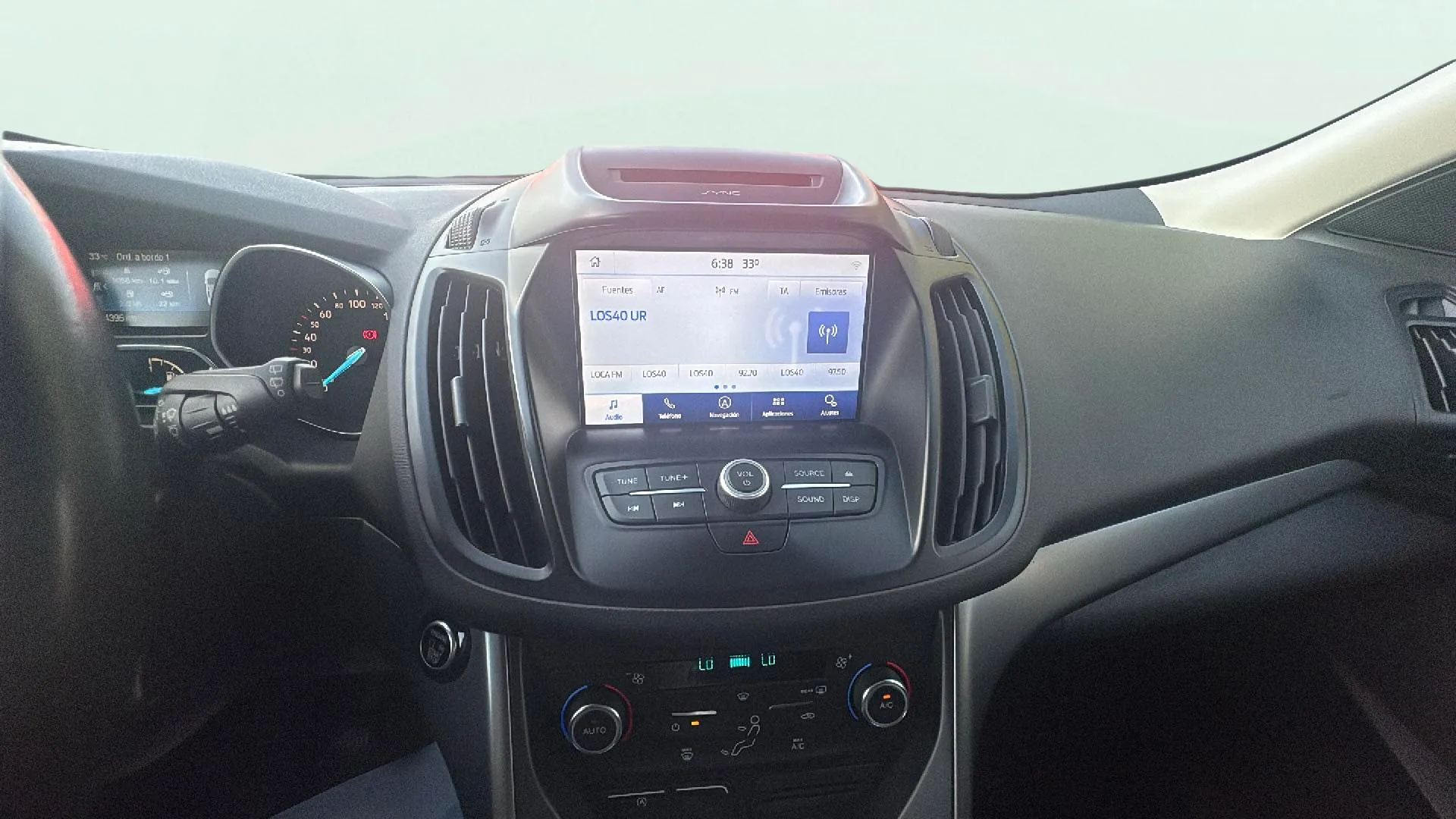Ford Kuga 1.5 EcoBoost 4x2 Trend+ - foto 11