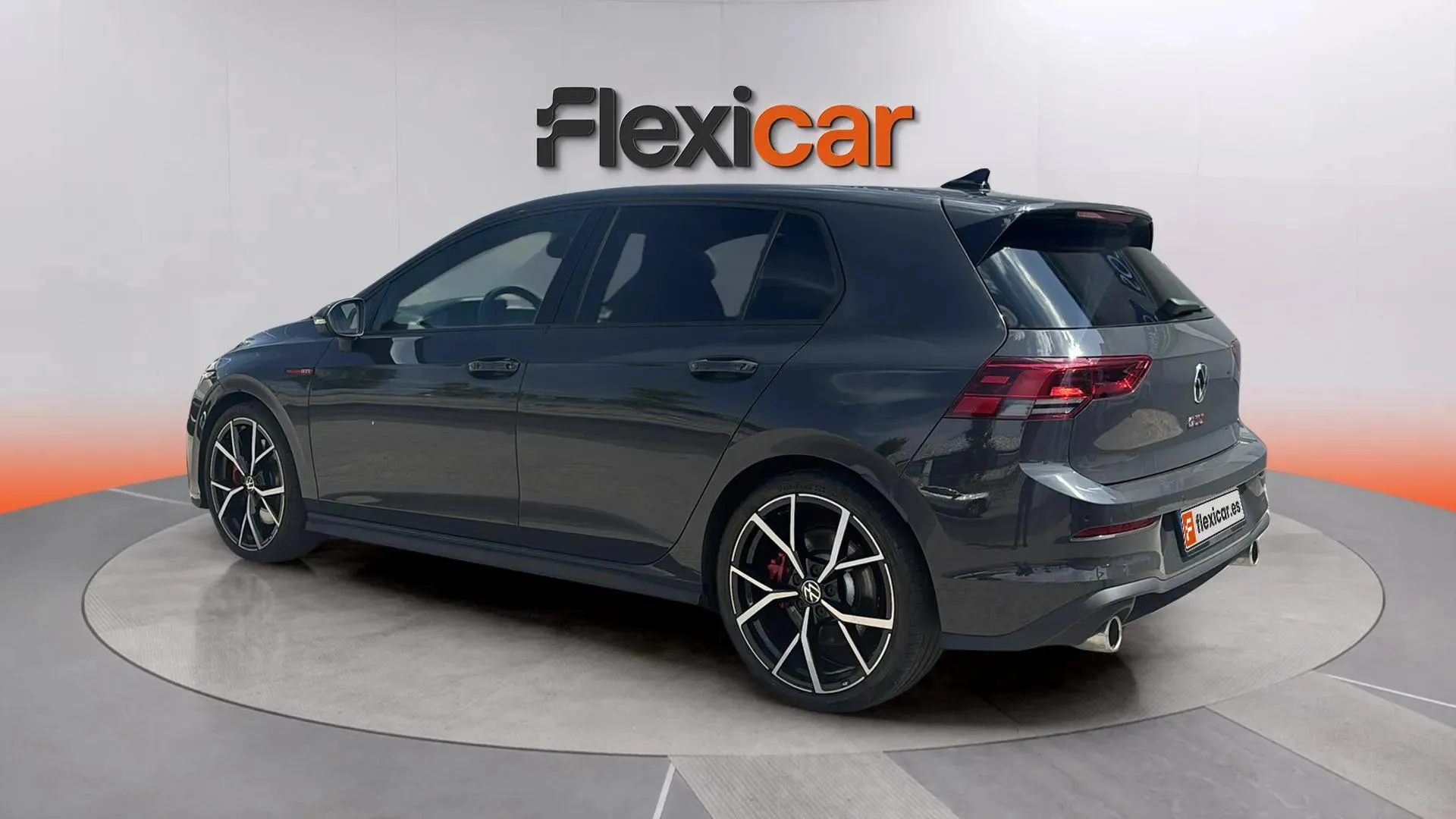 Volkswagen Golf GTI 2.0 TSI DSG - foto 5
