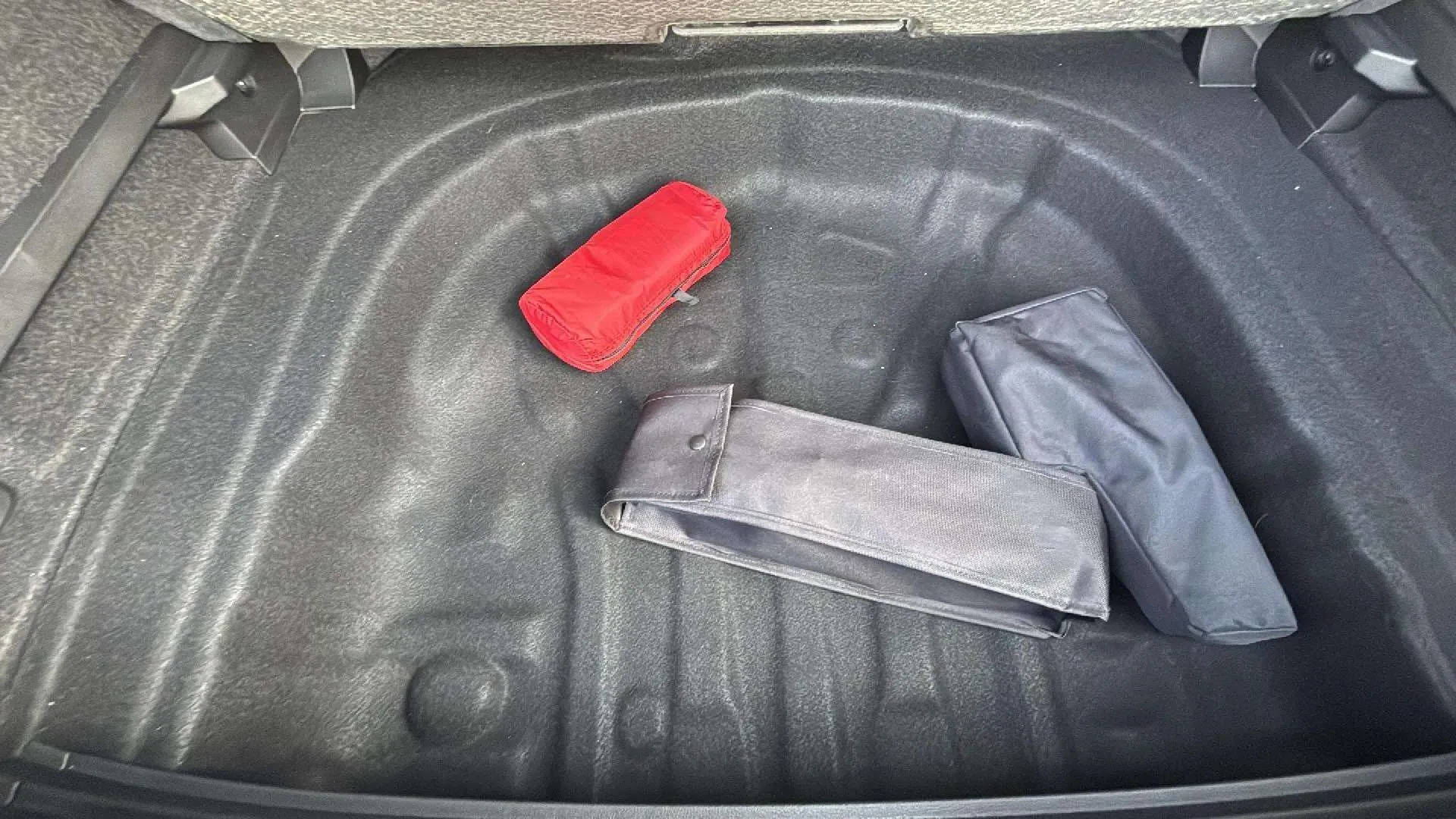 Volkswagen Golf GTI 2.0 TSI DSG - foto 19