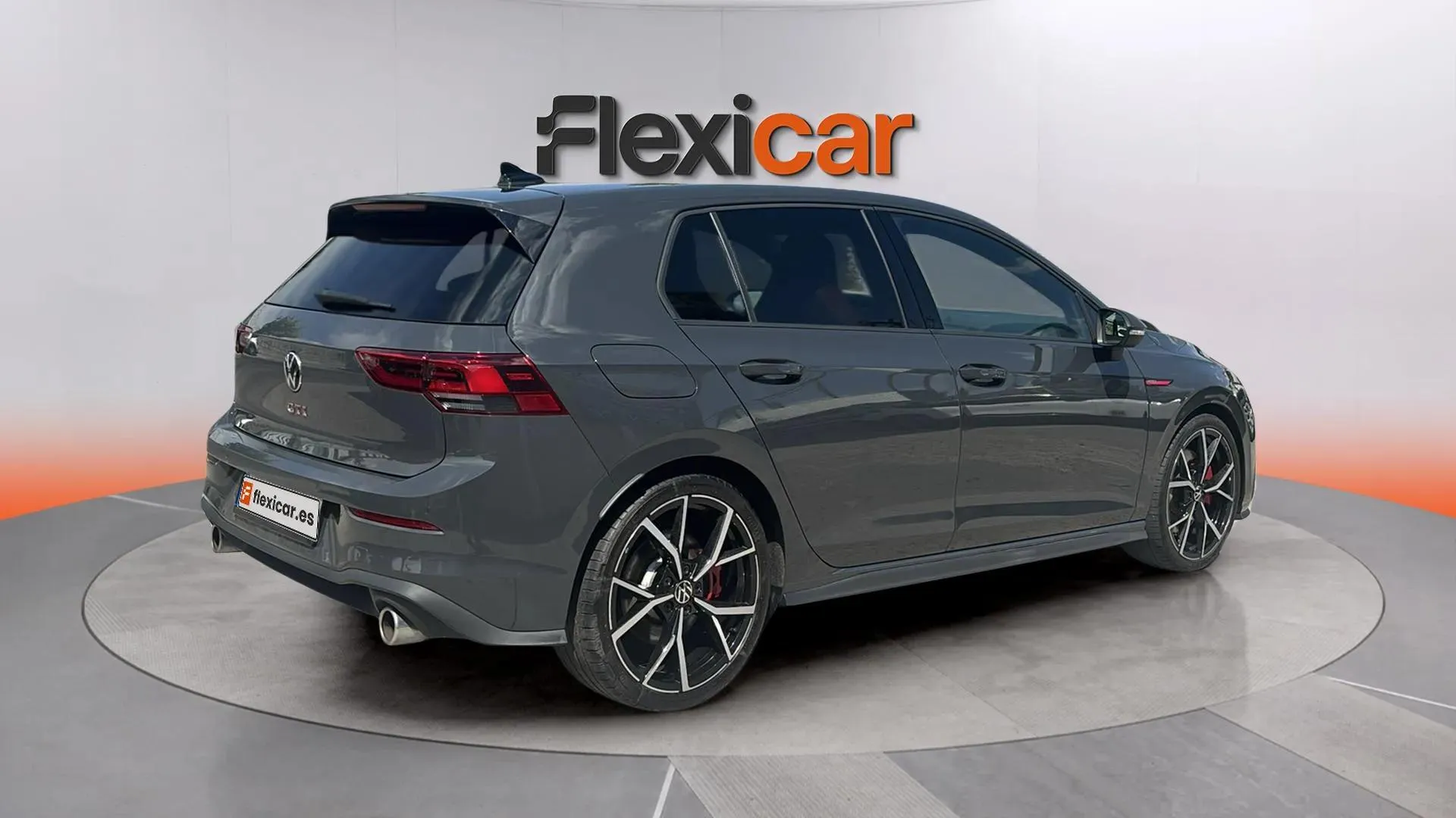Volkswagen Golf GTI 2.0 TSI DSG - foto 7