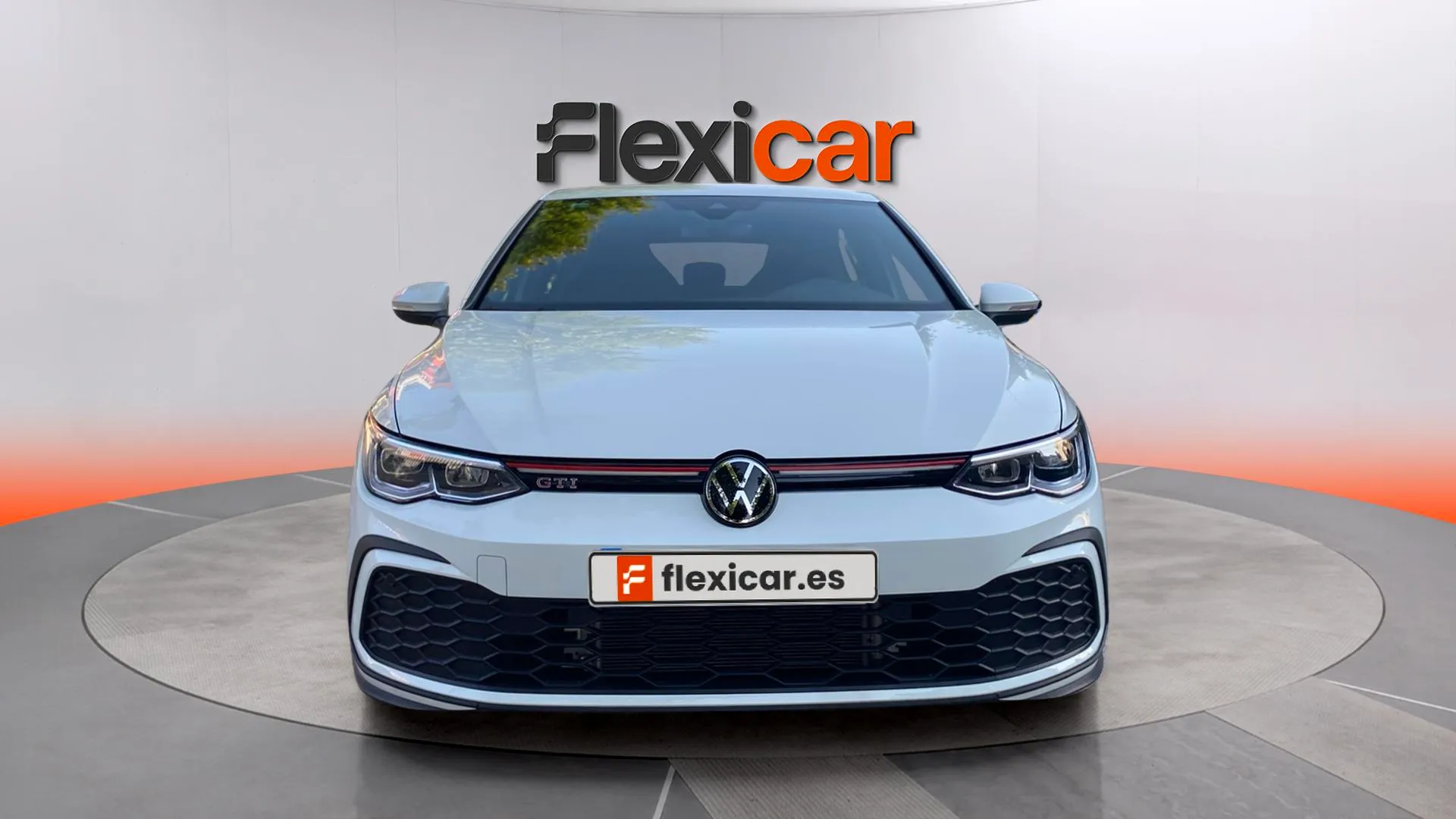 Volkswagen Golf GTI 2.0 TSI DSG - foto 8