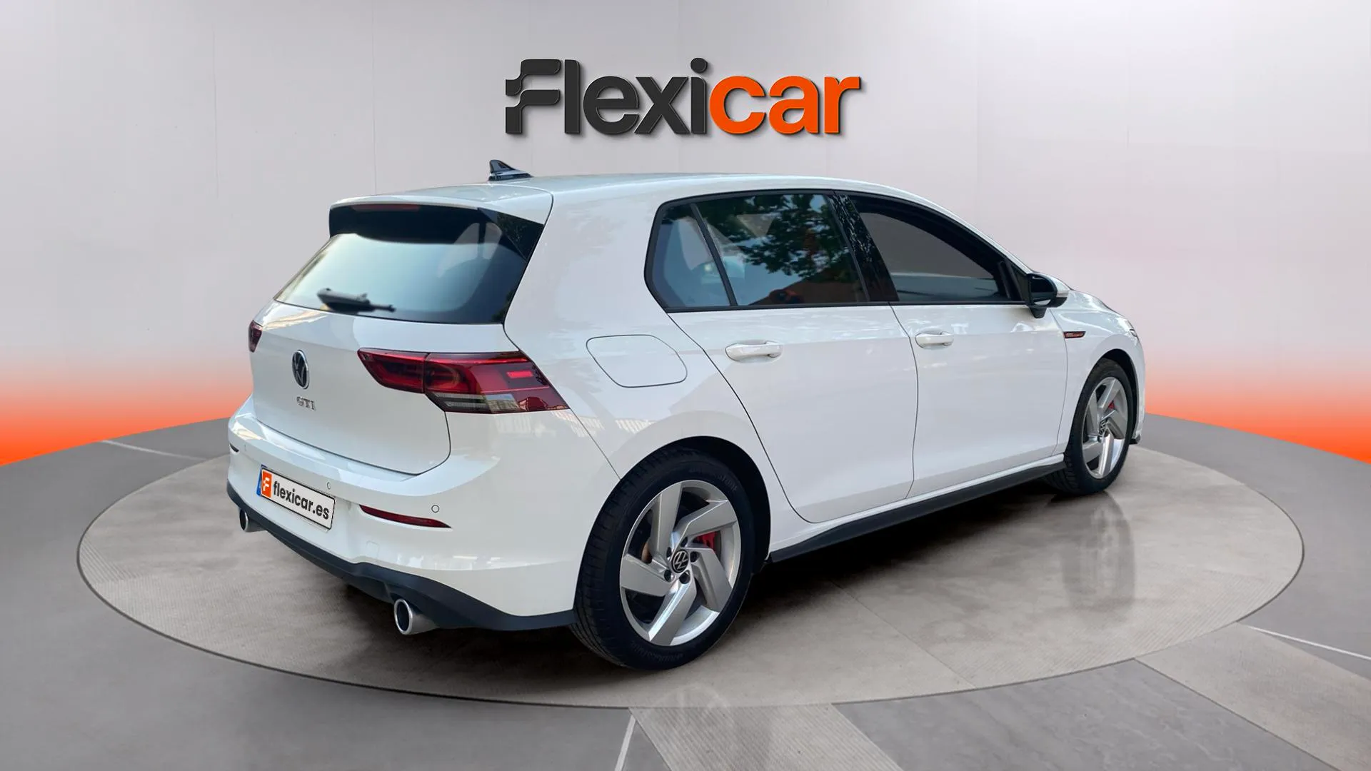 Volkswagen Golf GTI 2.0 TSI DSG - foto 6