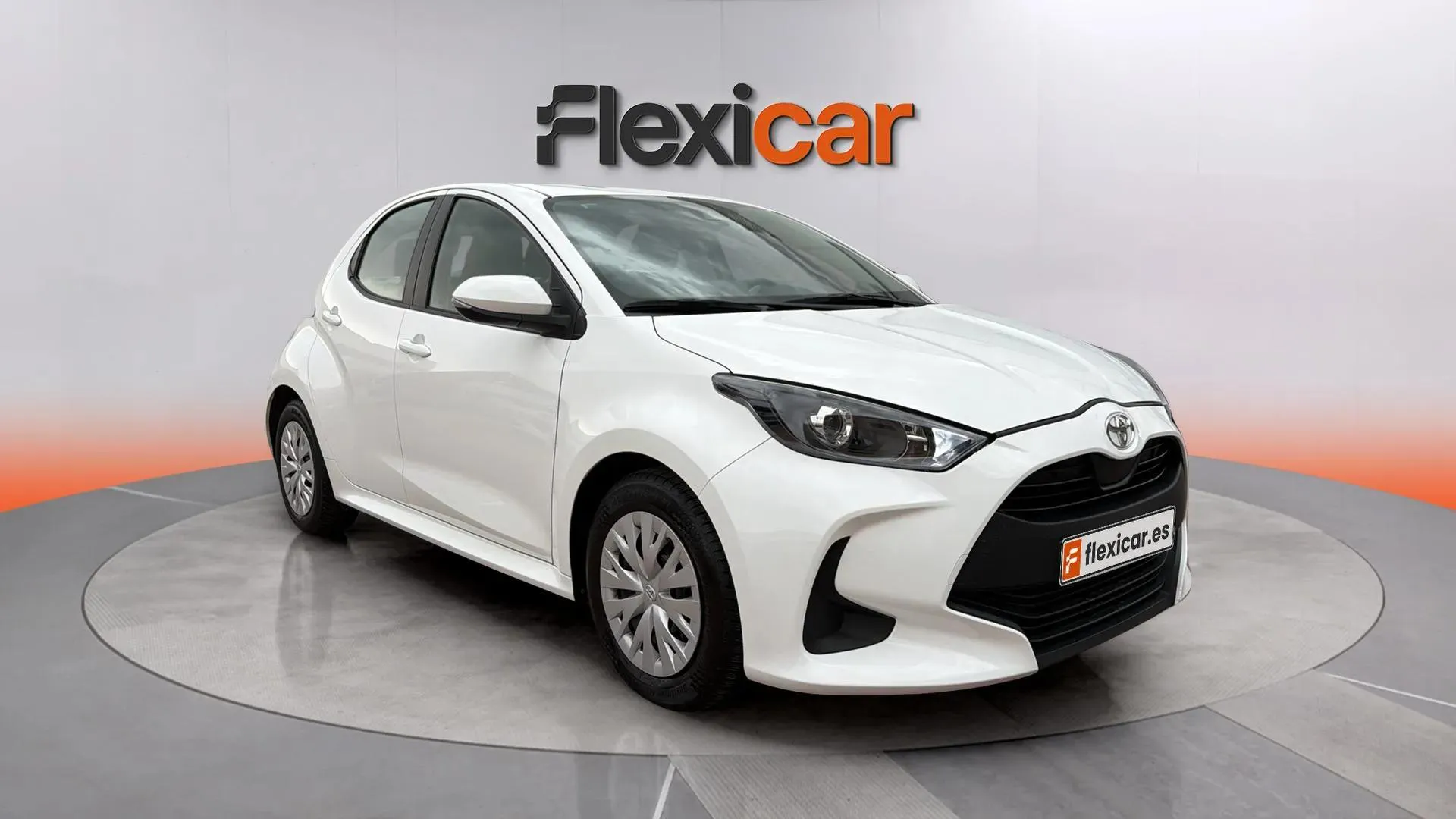 Toyota Yaris 1.0 70 Active - foto 1