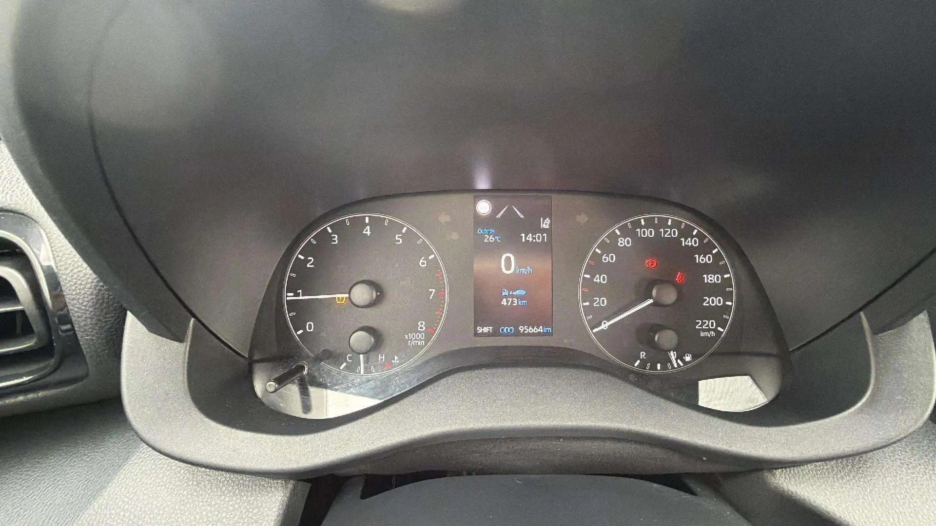 Toyota Yaris 1.0 70 Active - foto 18