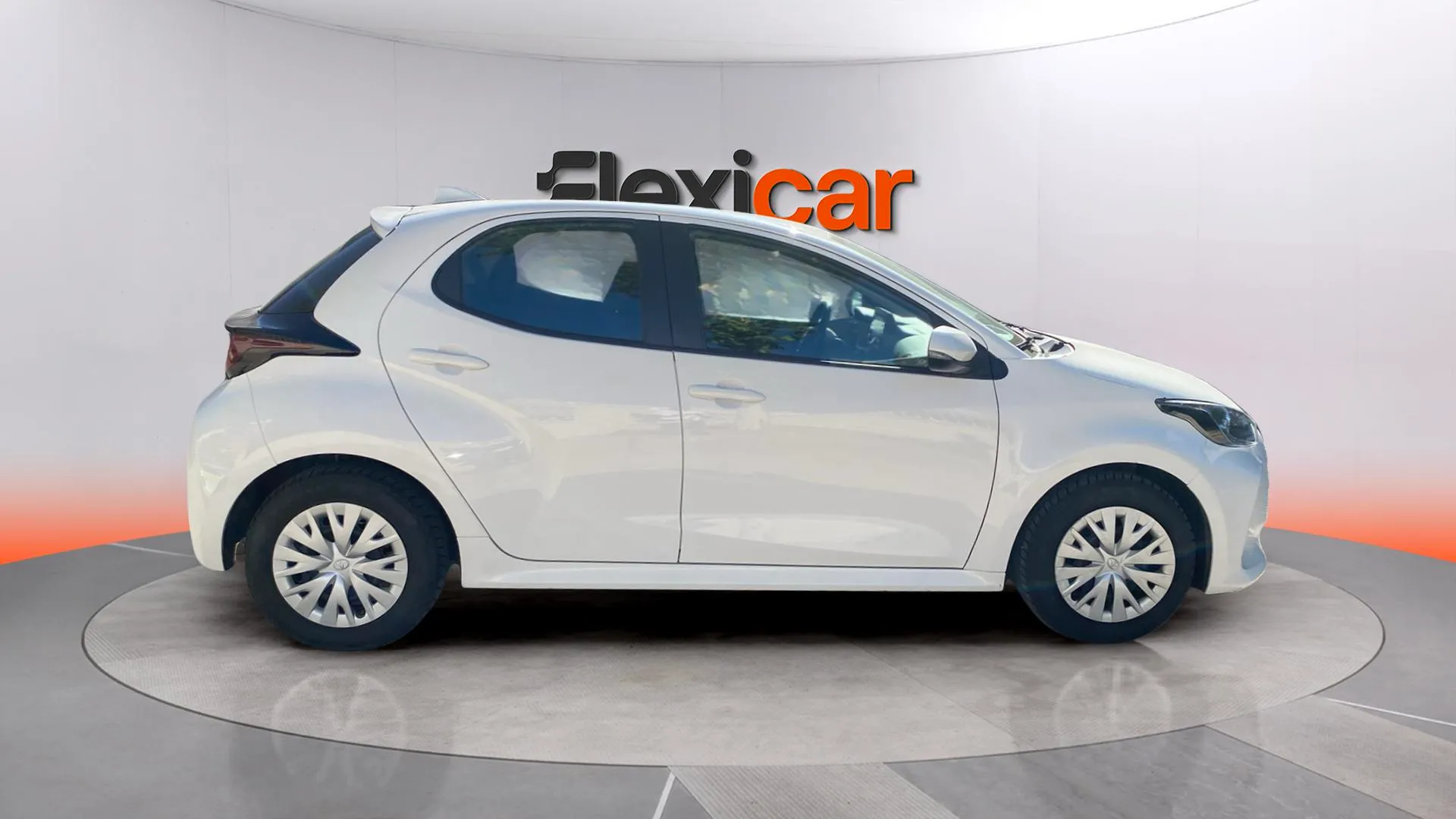 Toyota Yaris 1.0 70 Active - foto 7