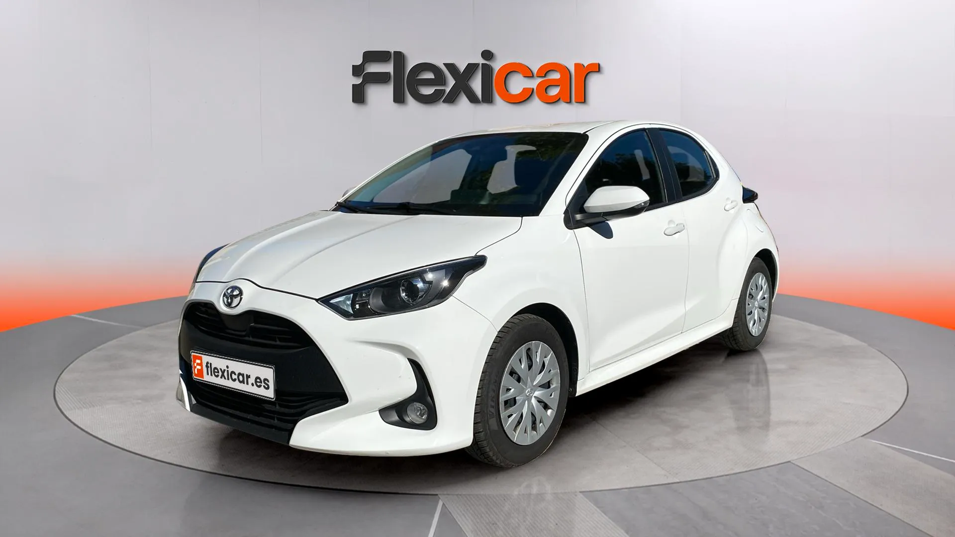 Toyota Yaris 1.0 70 Active - foto 2