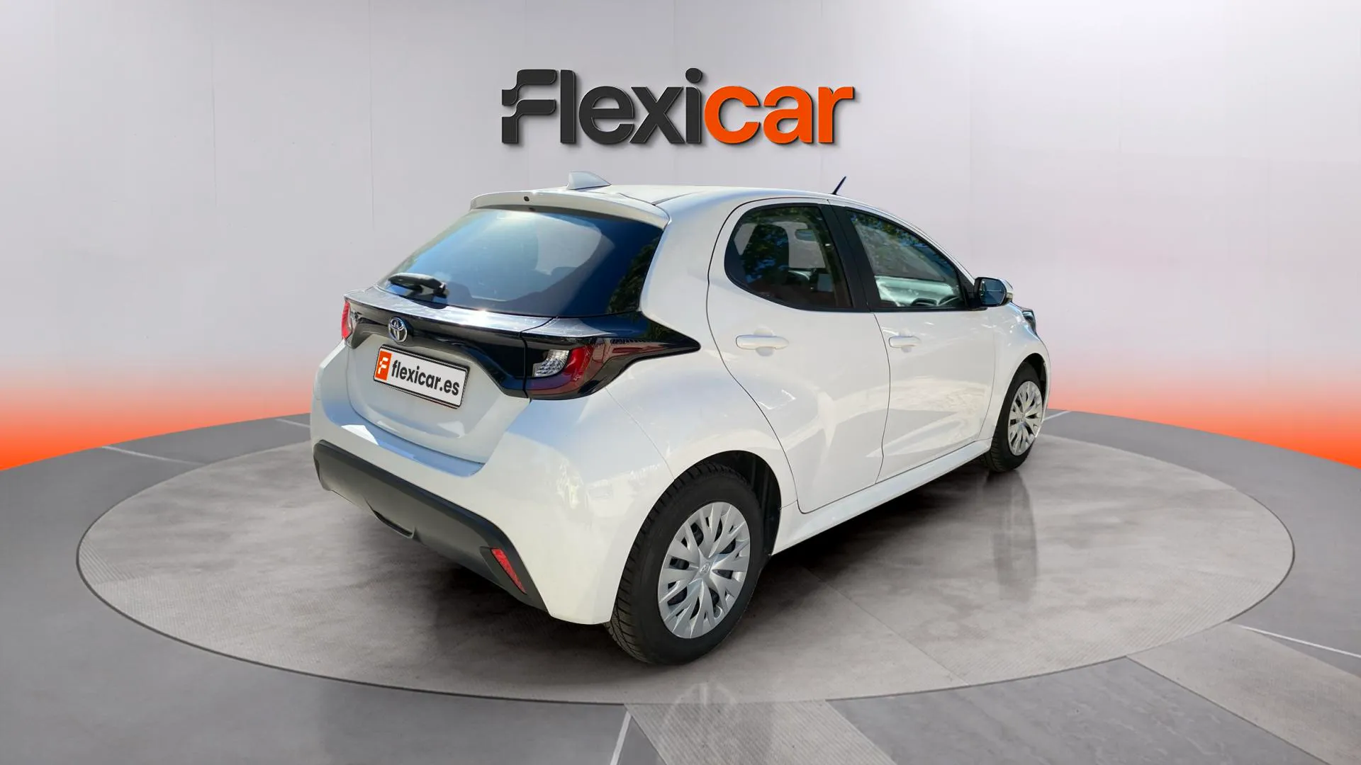Toyota Yaris 1.0 70 Active - foto 6
