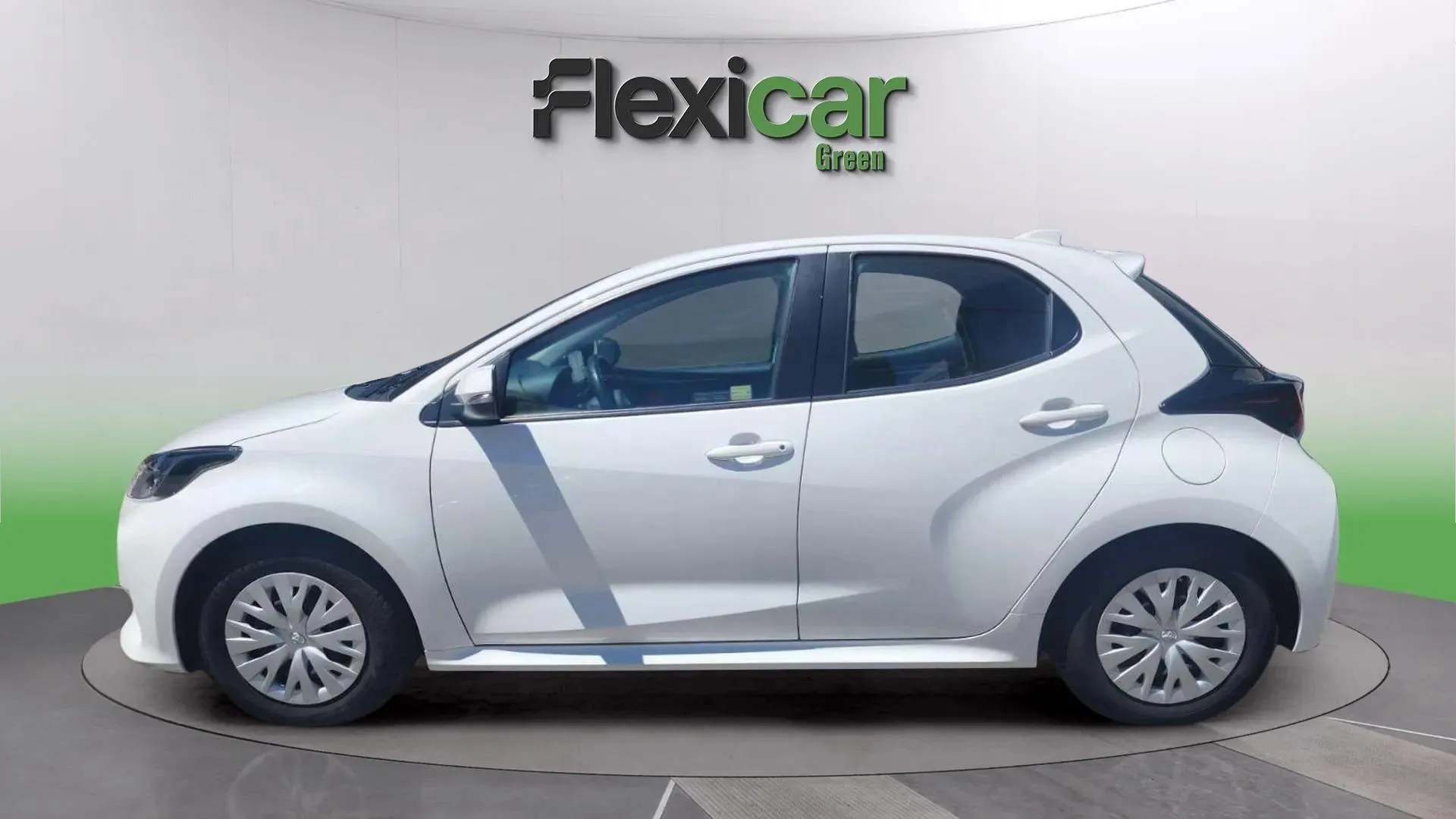 Toyota Yaris 1.0 70 Active - foto 4