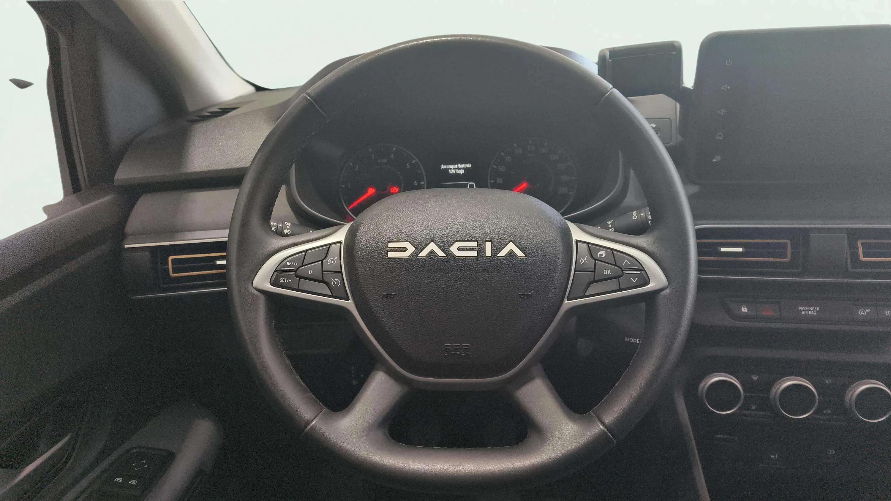 Dacia Sandero Stepway Essential TCe (90V) - foto 15