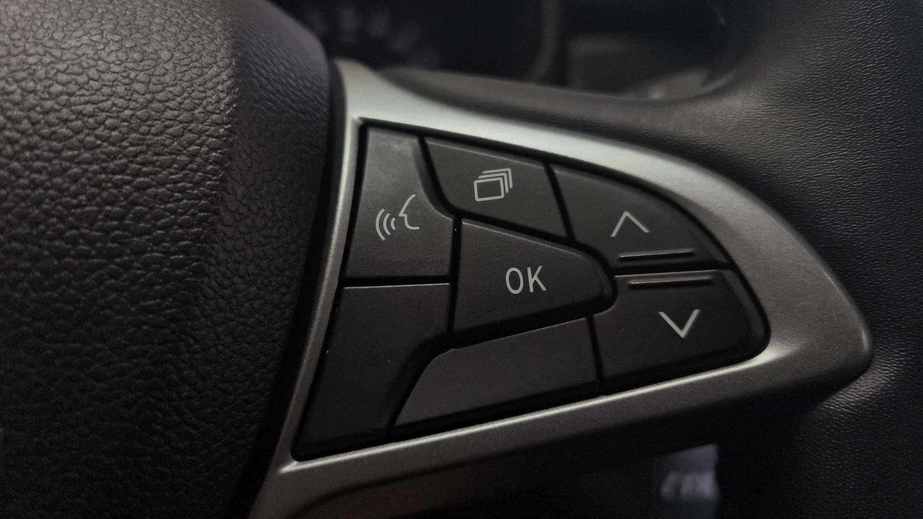 Dacia Sandero Stepway Essential TCe (90V) - foto 9
