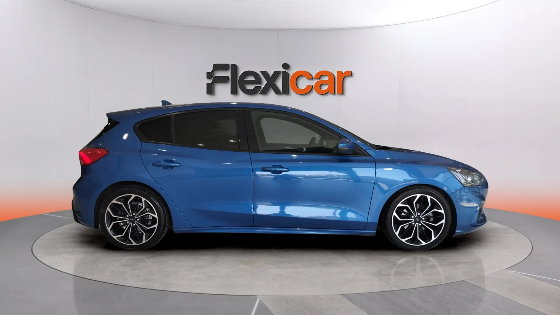 Ford Focus 1.5 EcoBlue Active - foto 2
