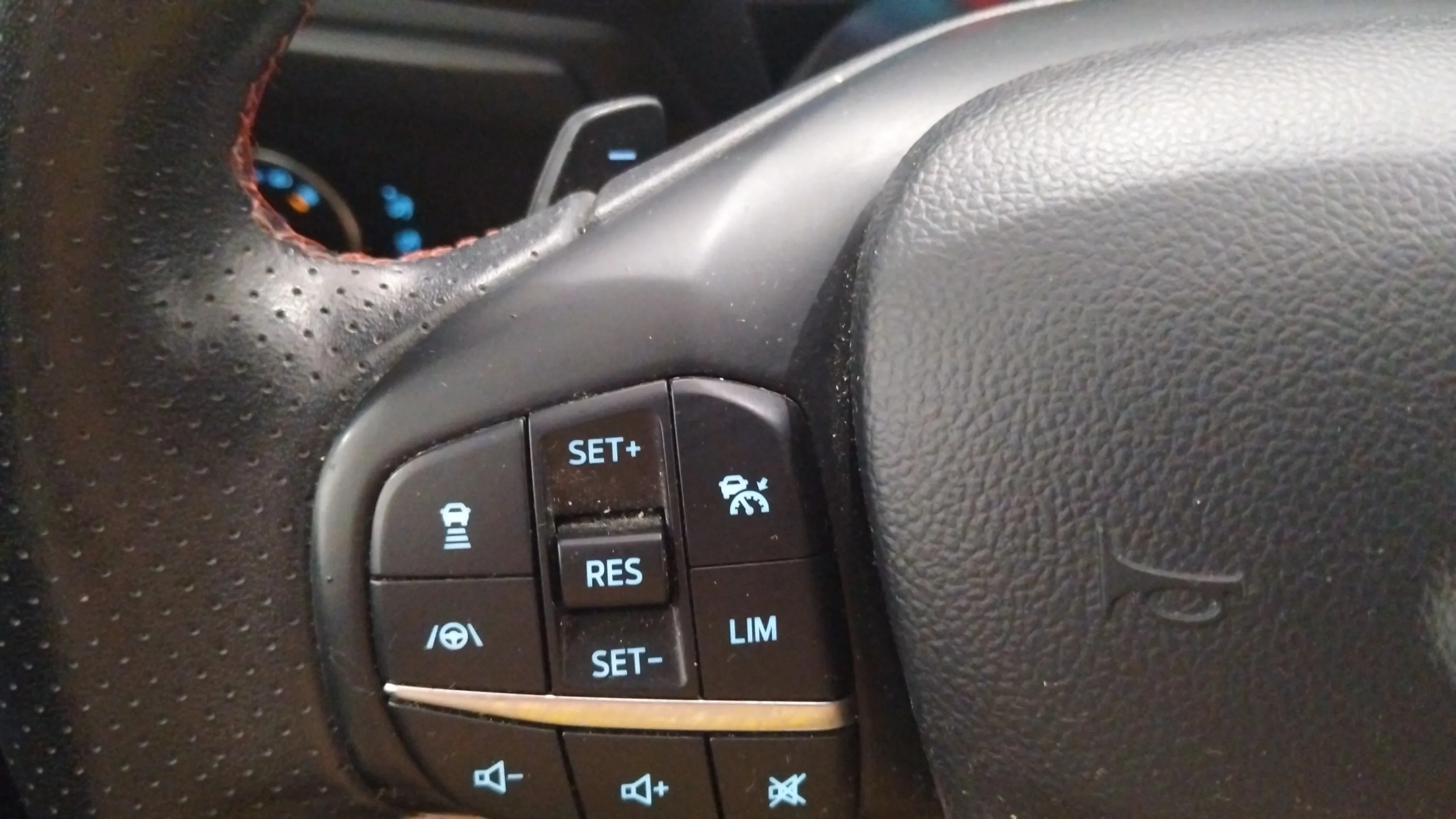 Ford Focus 1.5 EcoBlue Active - foto 11