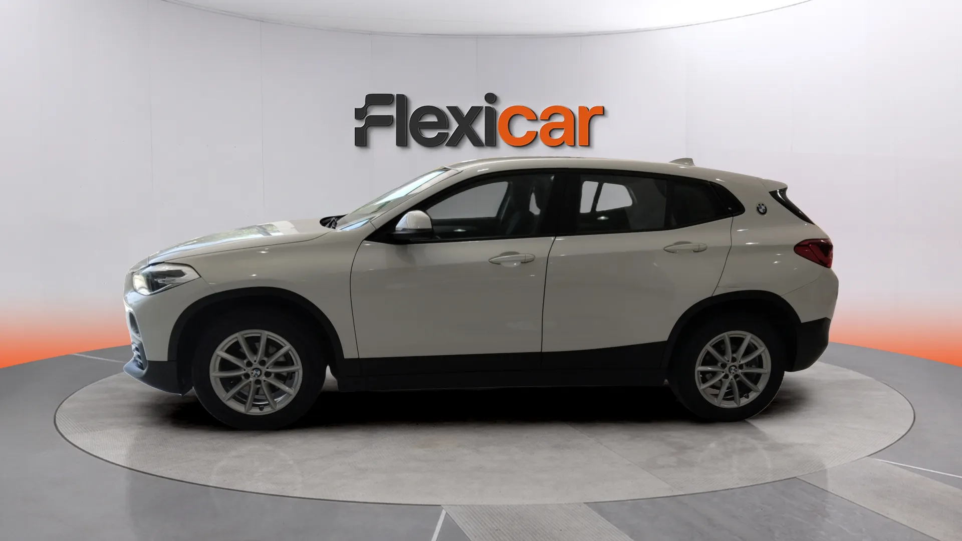 BMW X2 sDrive16d - foto 5