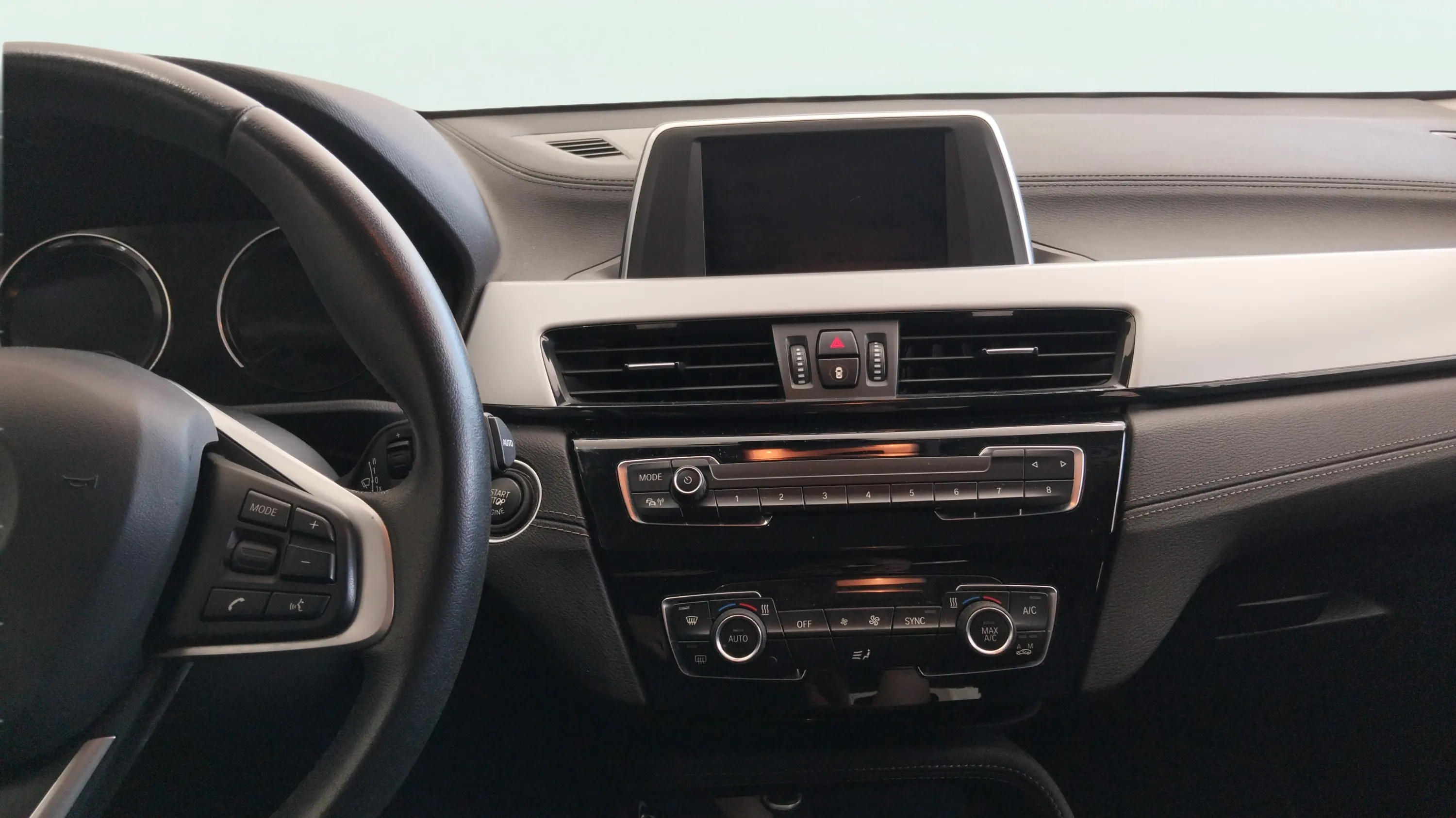 BMW X2 sDrive16d - foto 12