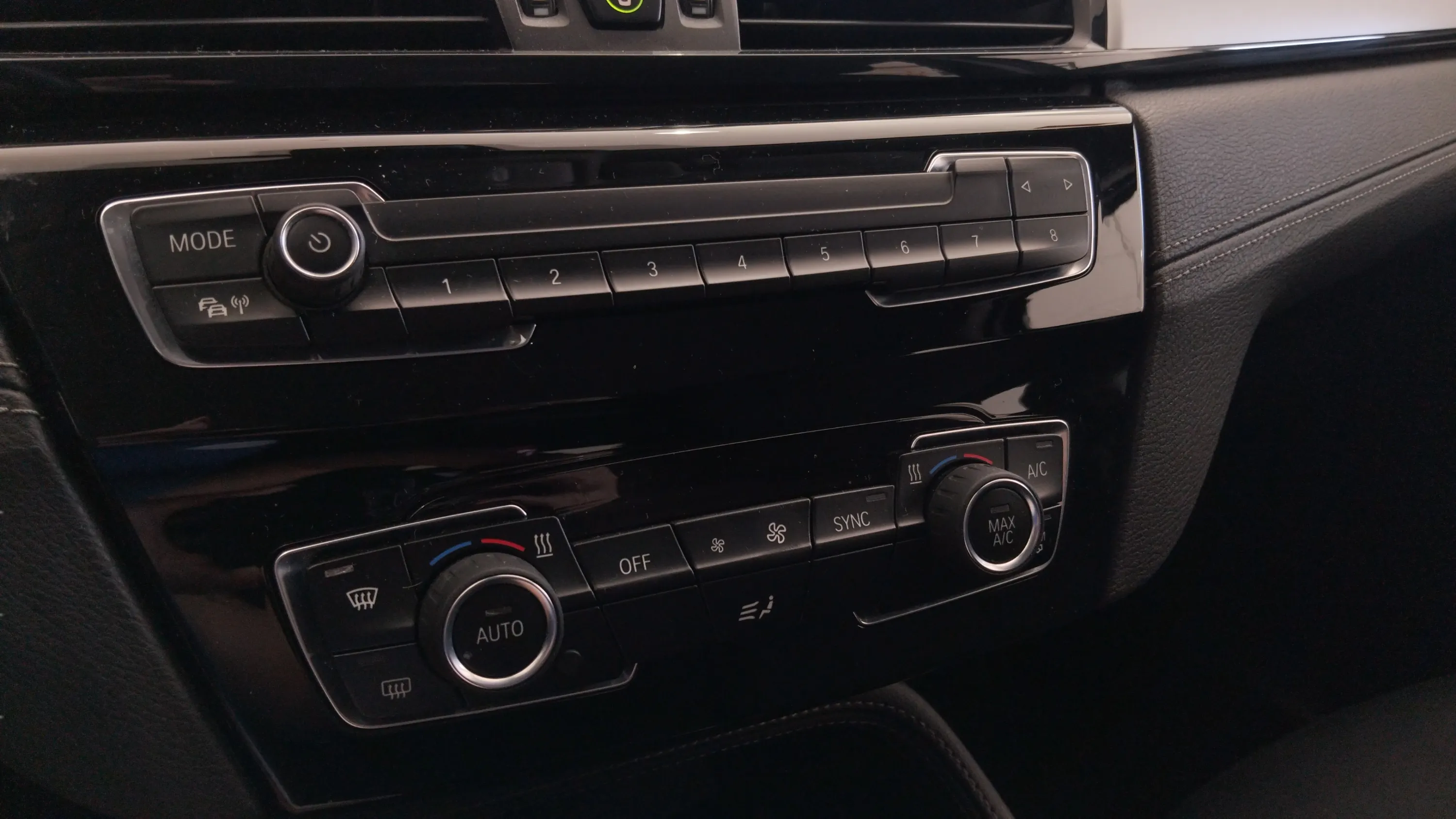 BMW X2 sDrive16d - foto 18